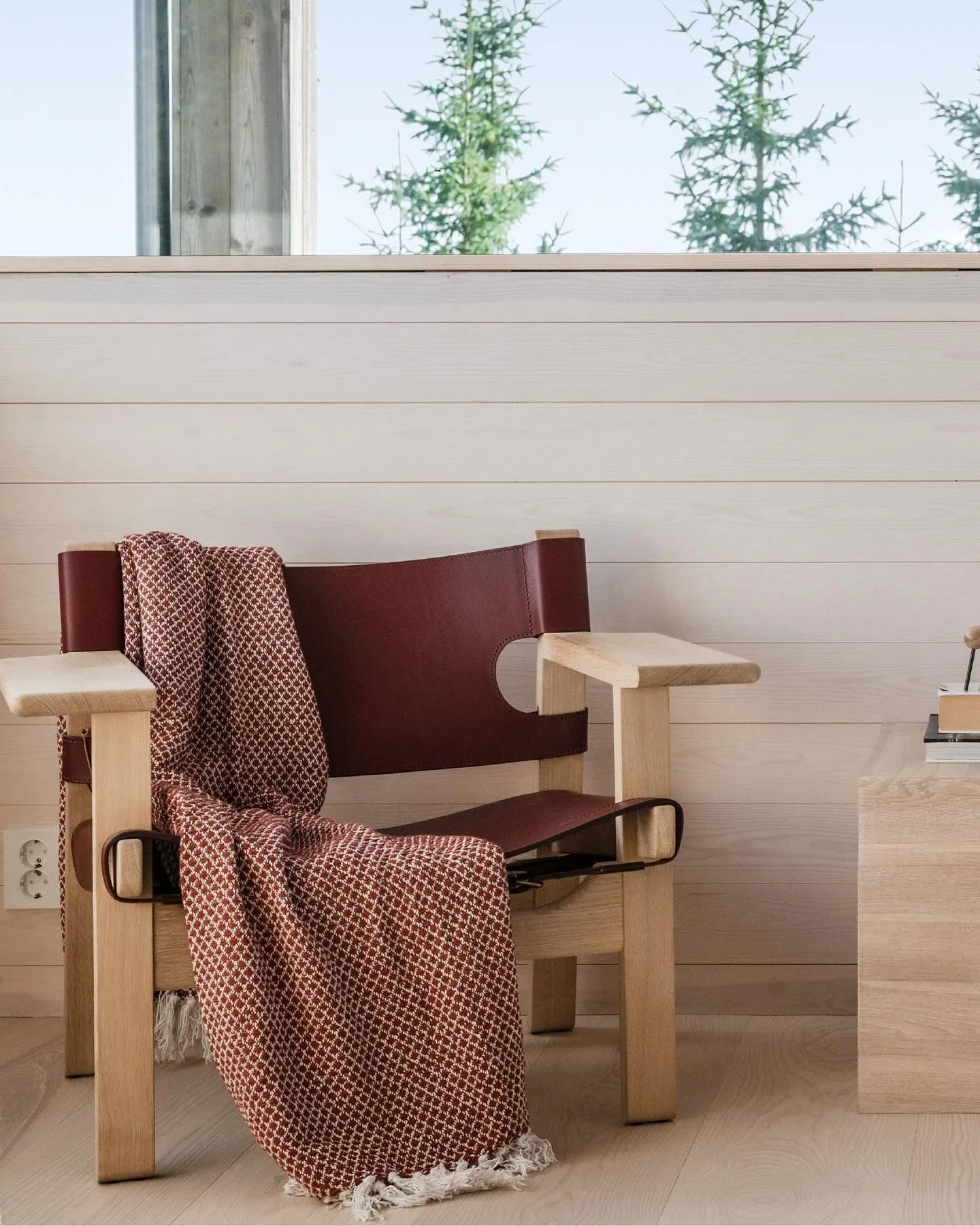 Vi gir deg rommene. Hvordan du fyller dem, er helt opp til deg. ✨

#neohytter #hytteliv #hytteinspirasjon #modernehytte #hyttedr&oslash;m #hytte