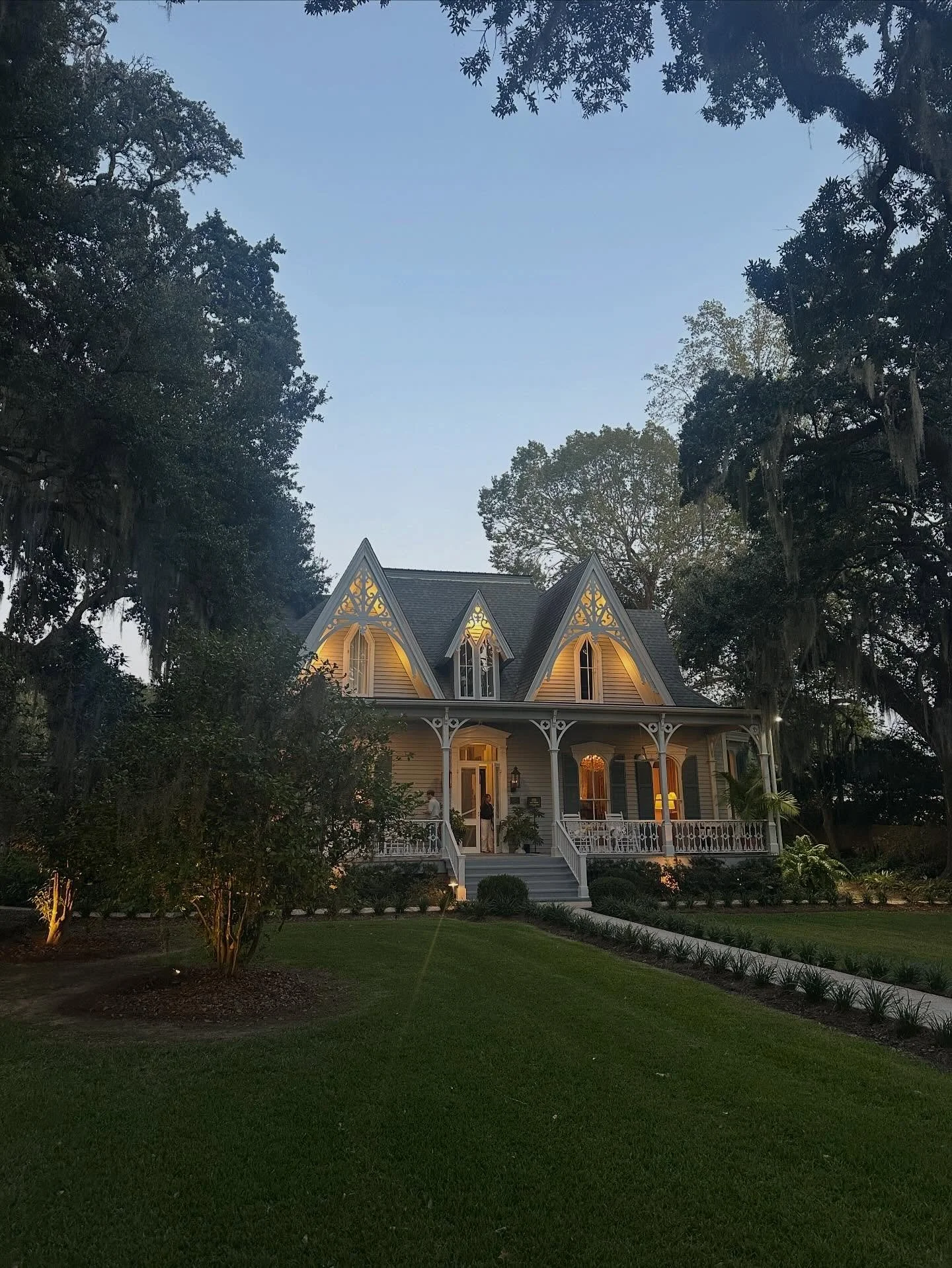 We enjoyed a stay @thest.francisvilleinn (10/10) for this year&rsquo;s @southerngardensymposium as we learned from some very talented individuals and toured some beautiful gardens. It was refreshing and inspiring. 

Thank you to those that gave their