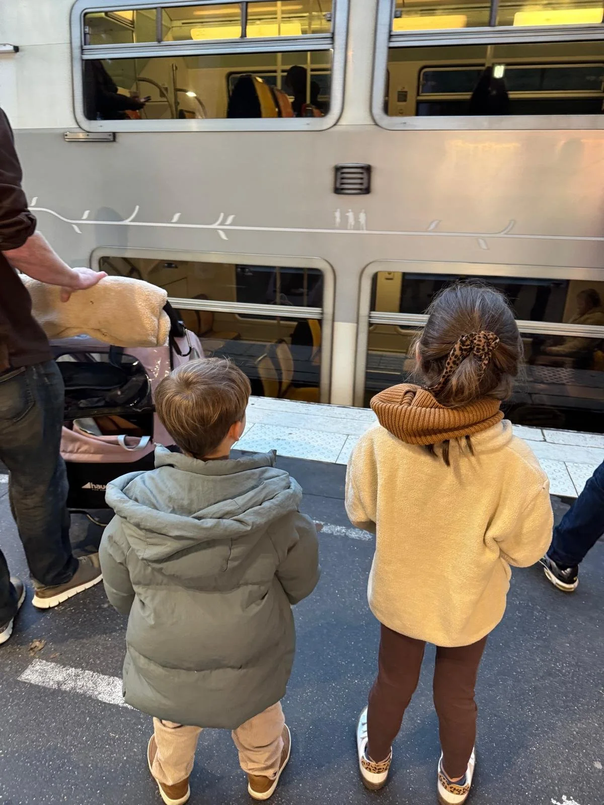 Taking the train from Disneyland Paris to Paris with Kids