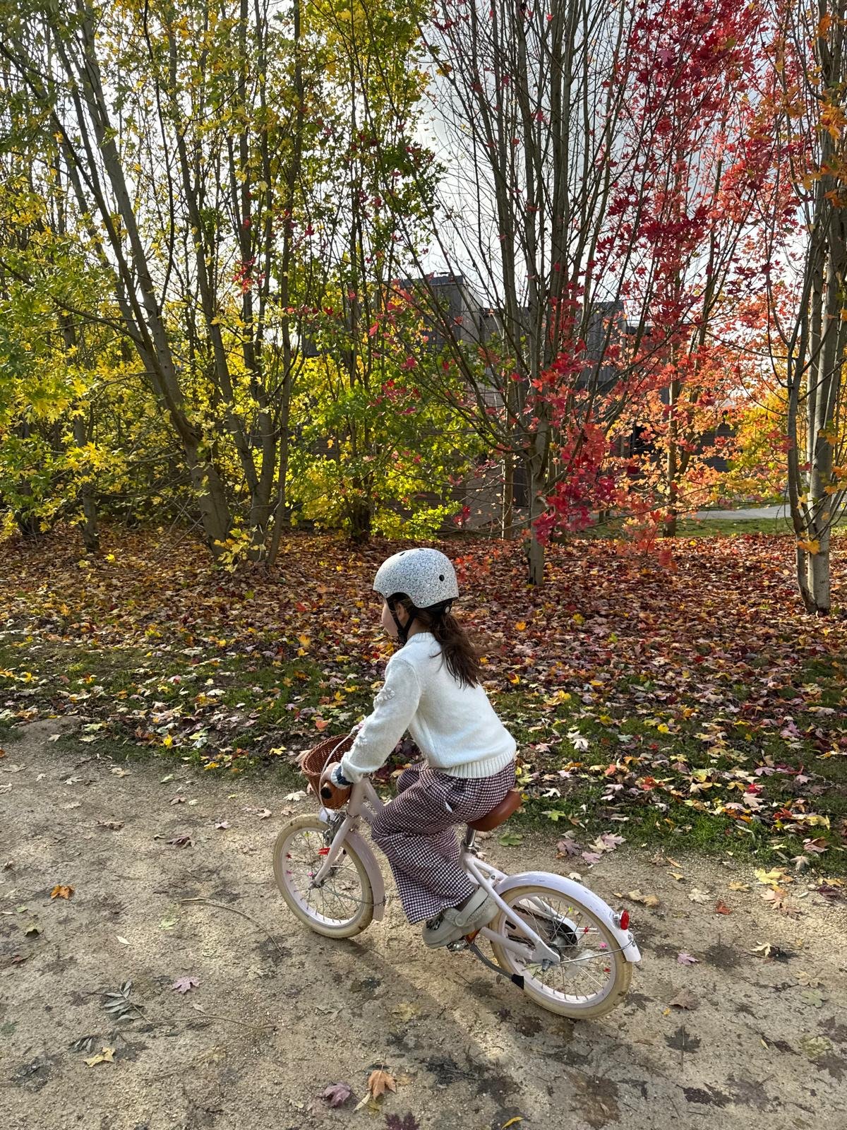 Kids cycling, French Center Parcs, Les Villages Nature Paris