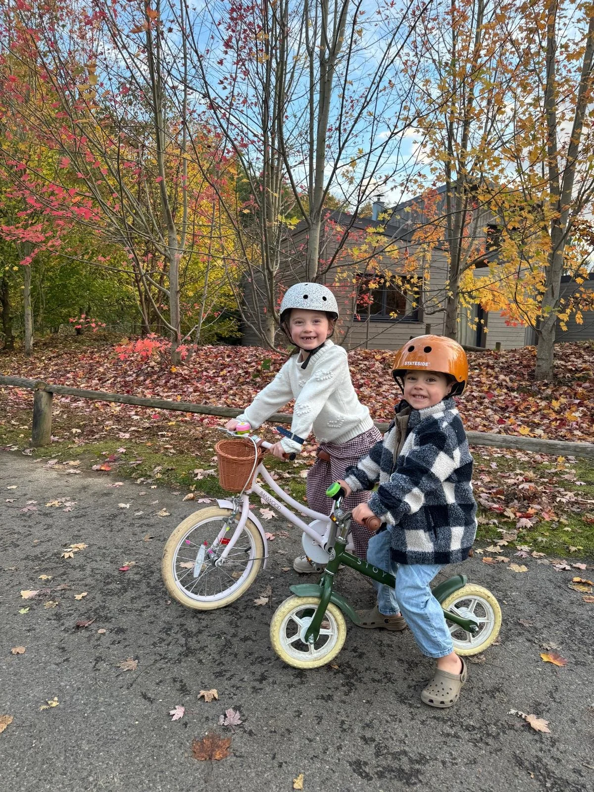 Kids Cycling, French Center Parcs, Les Villages Nature Paris