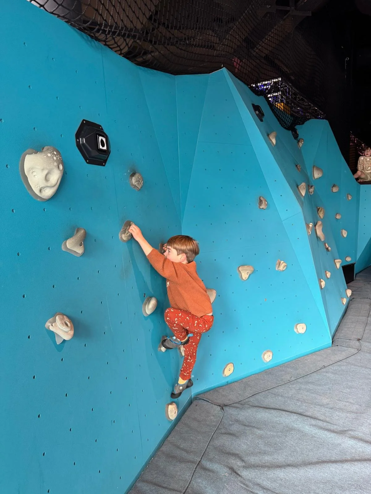 Climbing wall, French Center Parcs, Les Villages Nature Paris