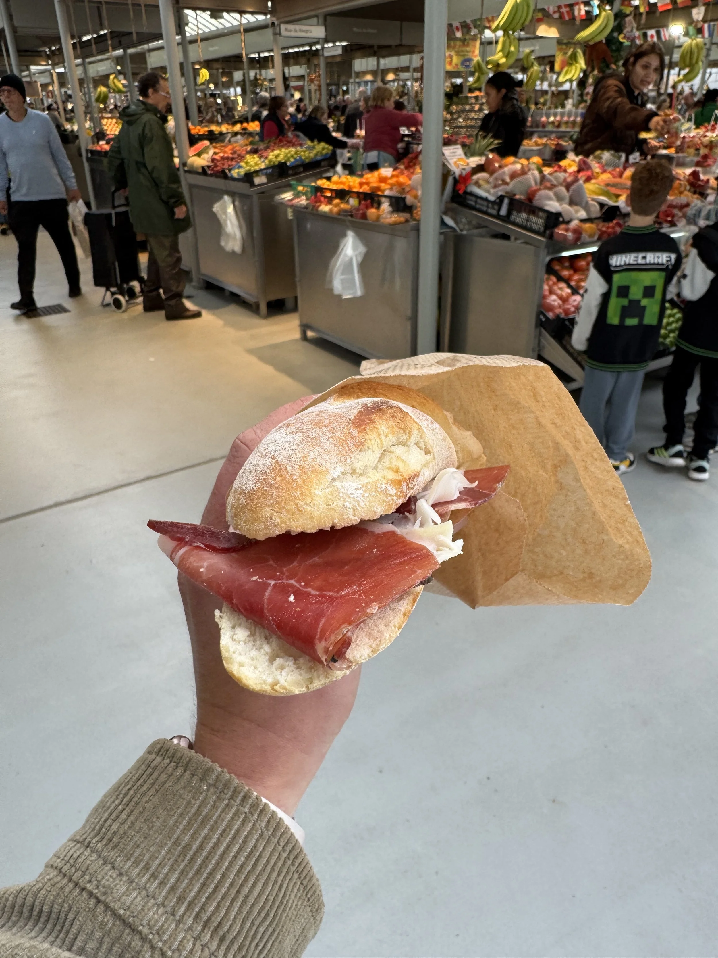 Jambon Mercado do Bolhao, Porto Travel with kids, Portuguese Family Road Trip