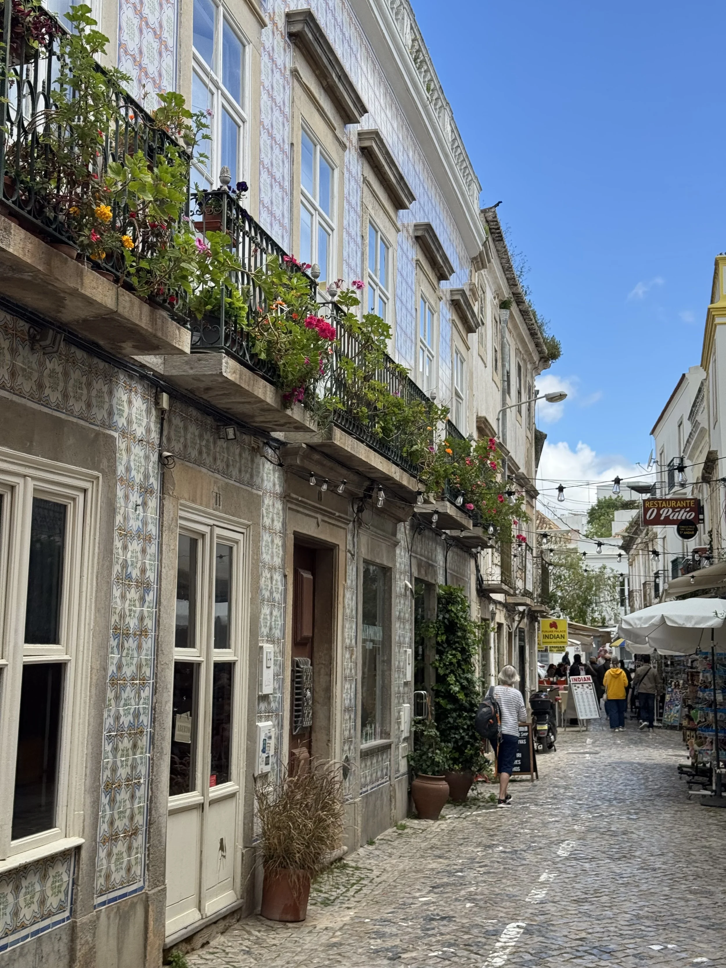 Pretty tiled Tavira streets, Tavira with Kids