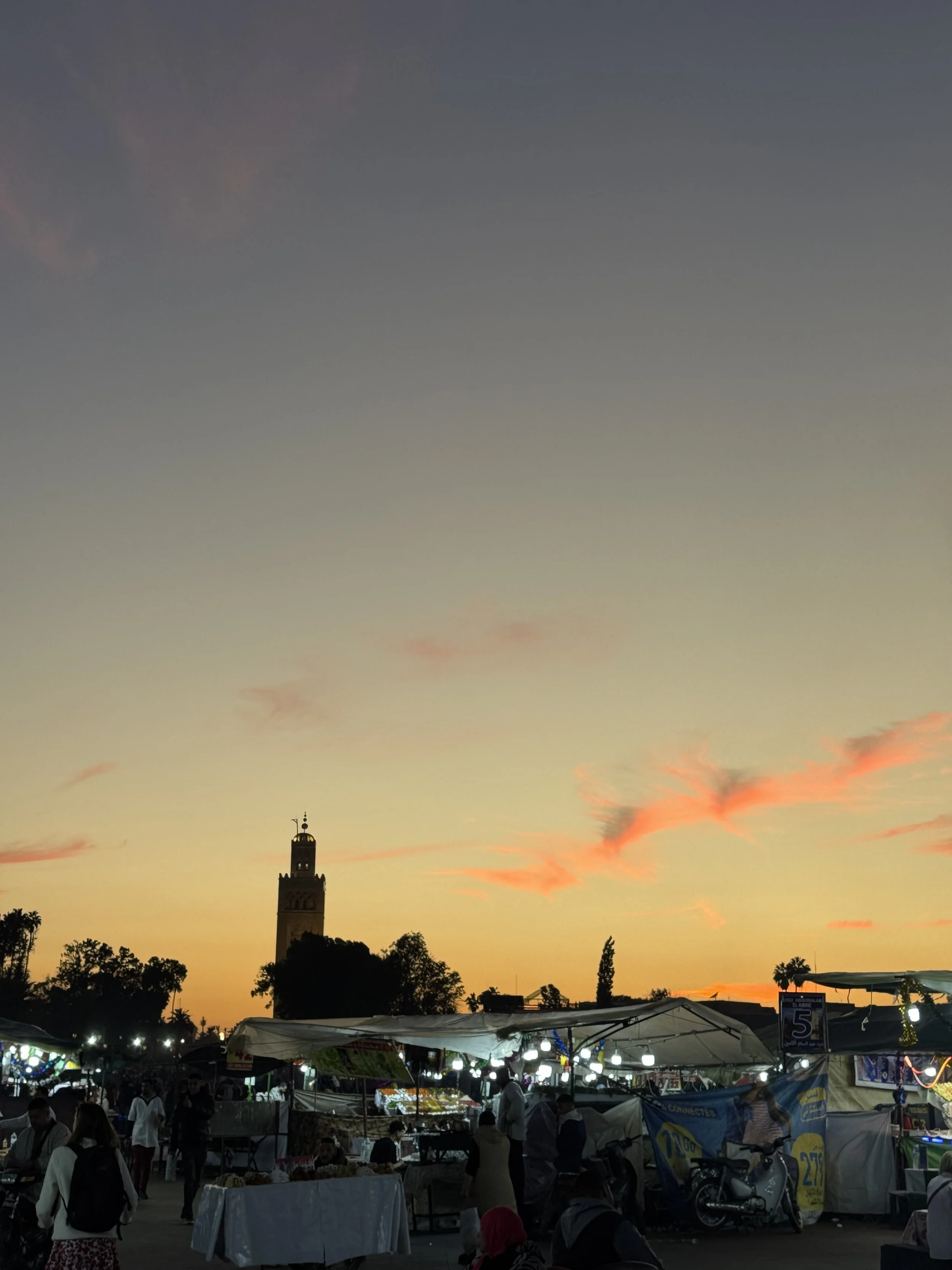 Jemaa El-Fnaa at Sunset, Jemaa El-Fnaa