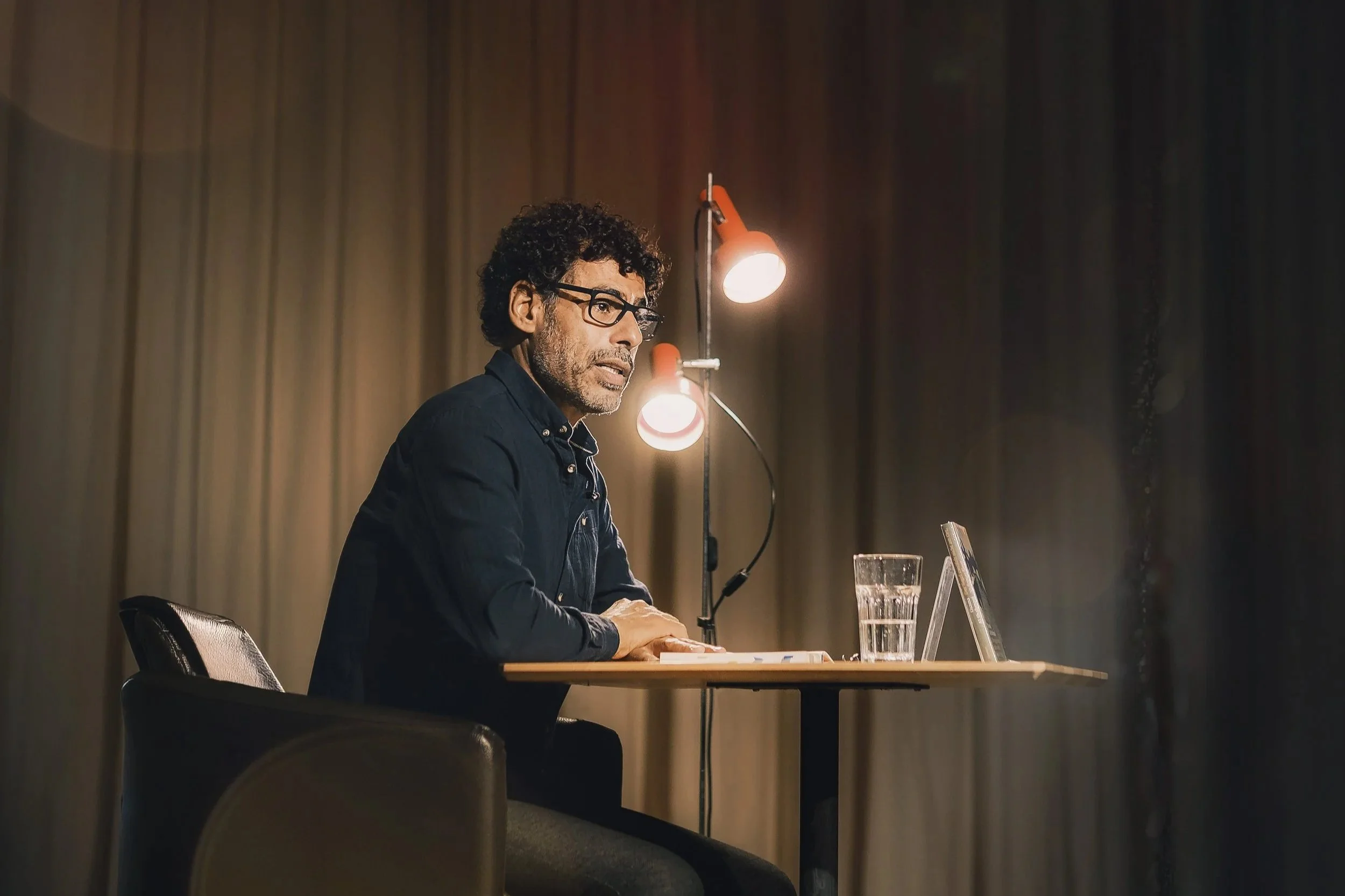 Lesung mit Usama Al Shahmani