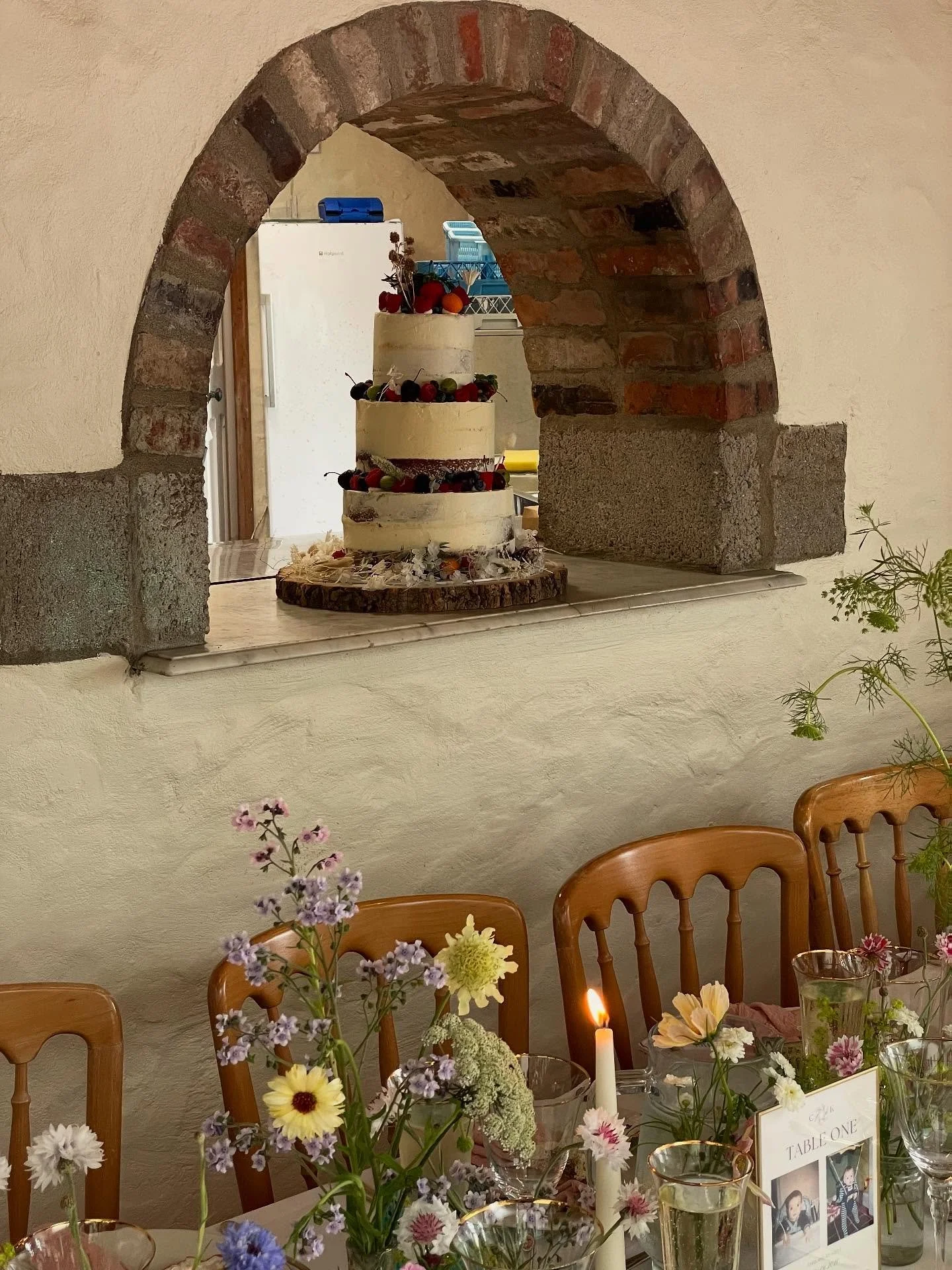 Made a cake for the coolest wedding of the season 🫶🏽 what a dream &hearts;️