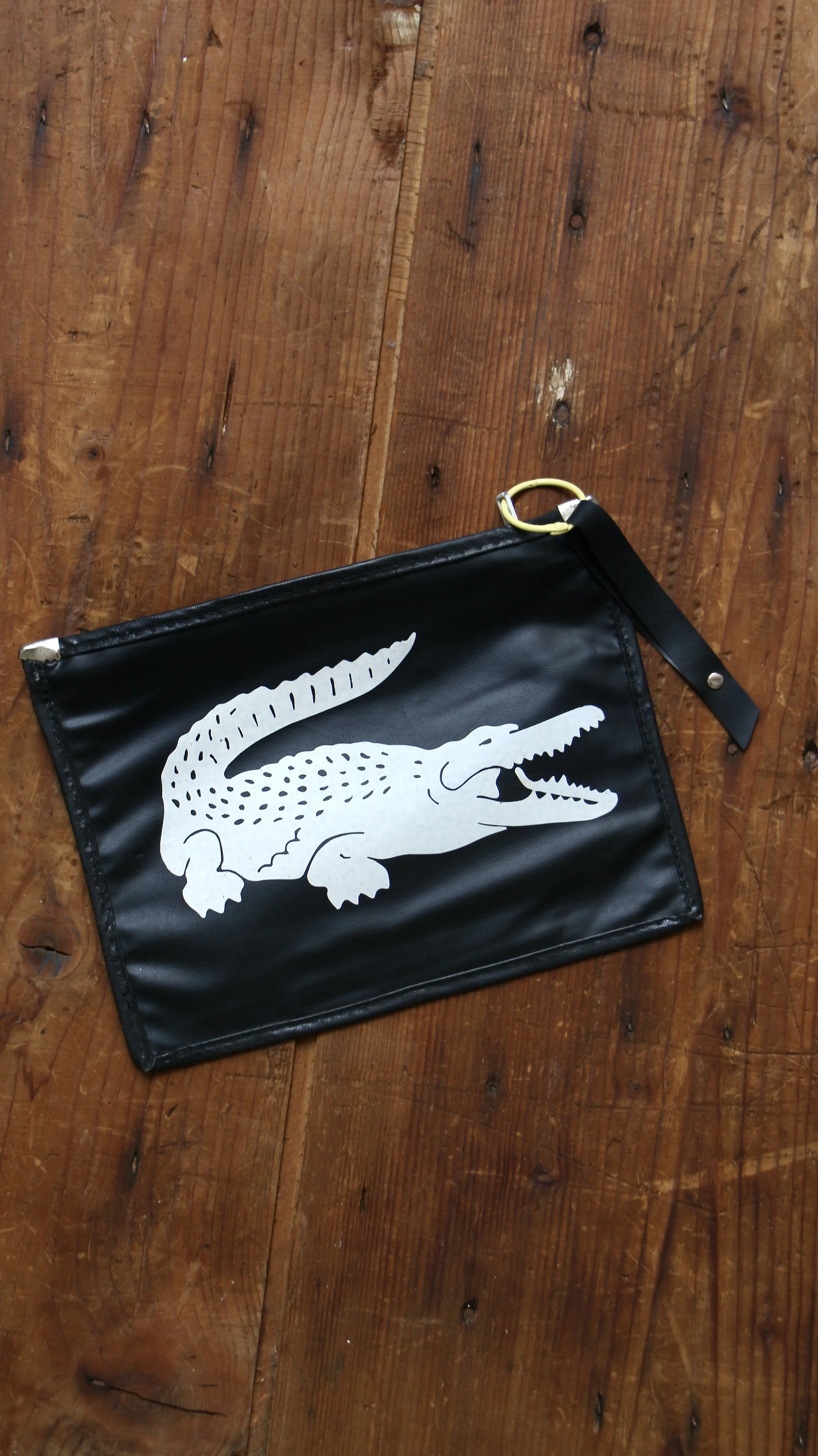 pochette-vintage-Lacoste-noir-housse-raquette-1.JPG