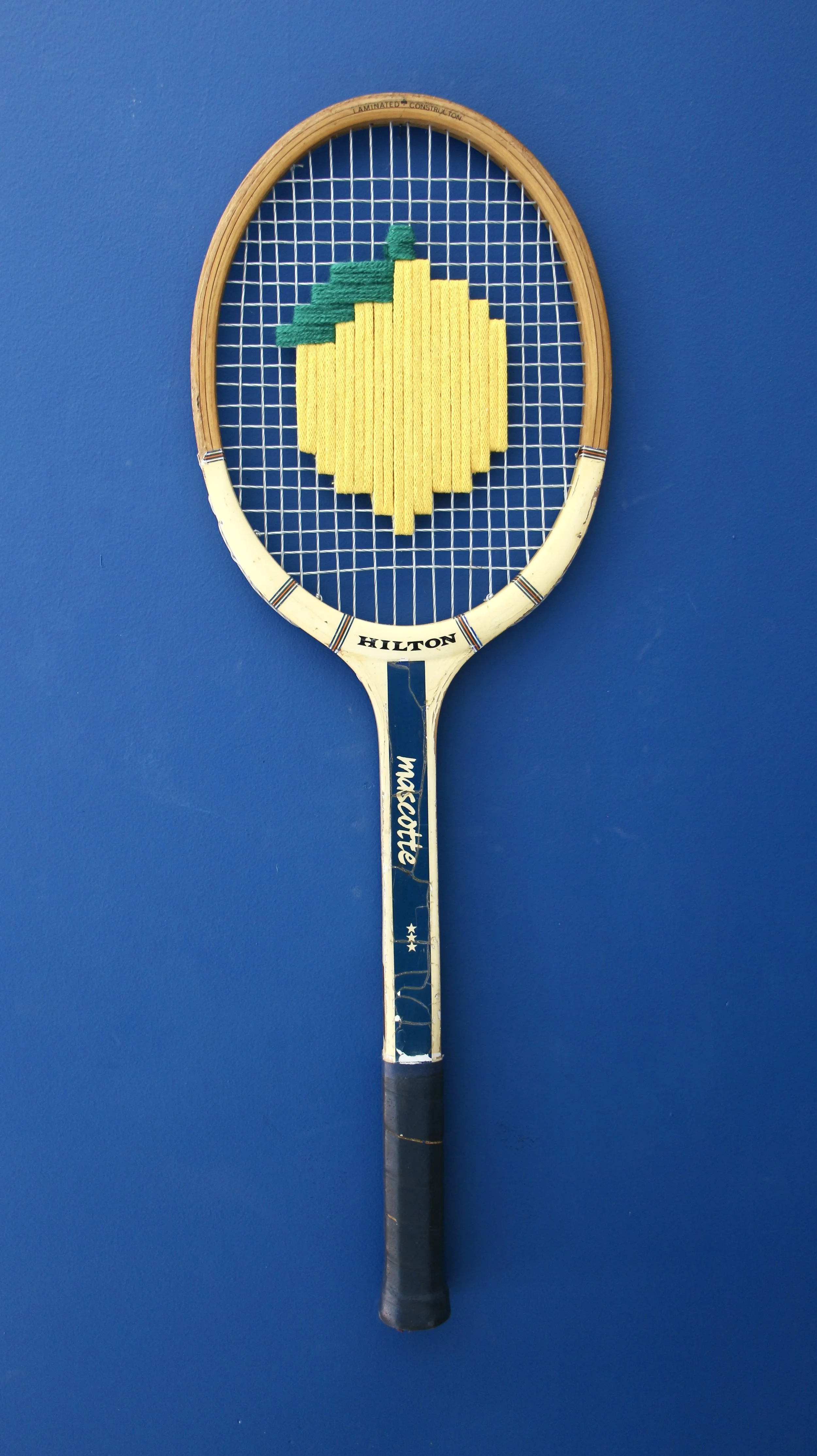 Hilton-mascotte-citron-3.JPG