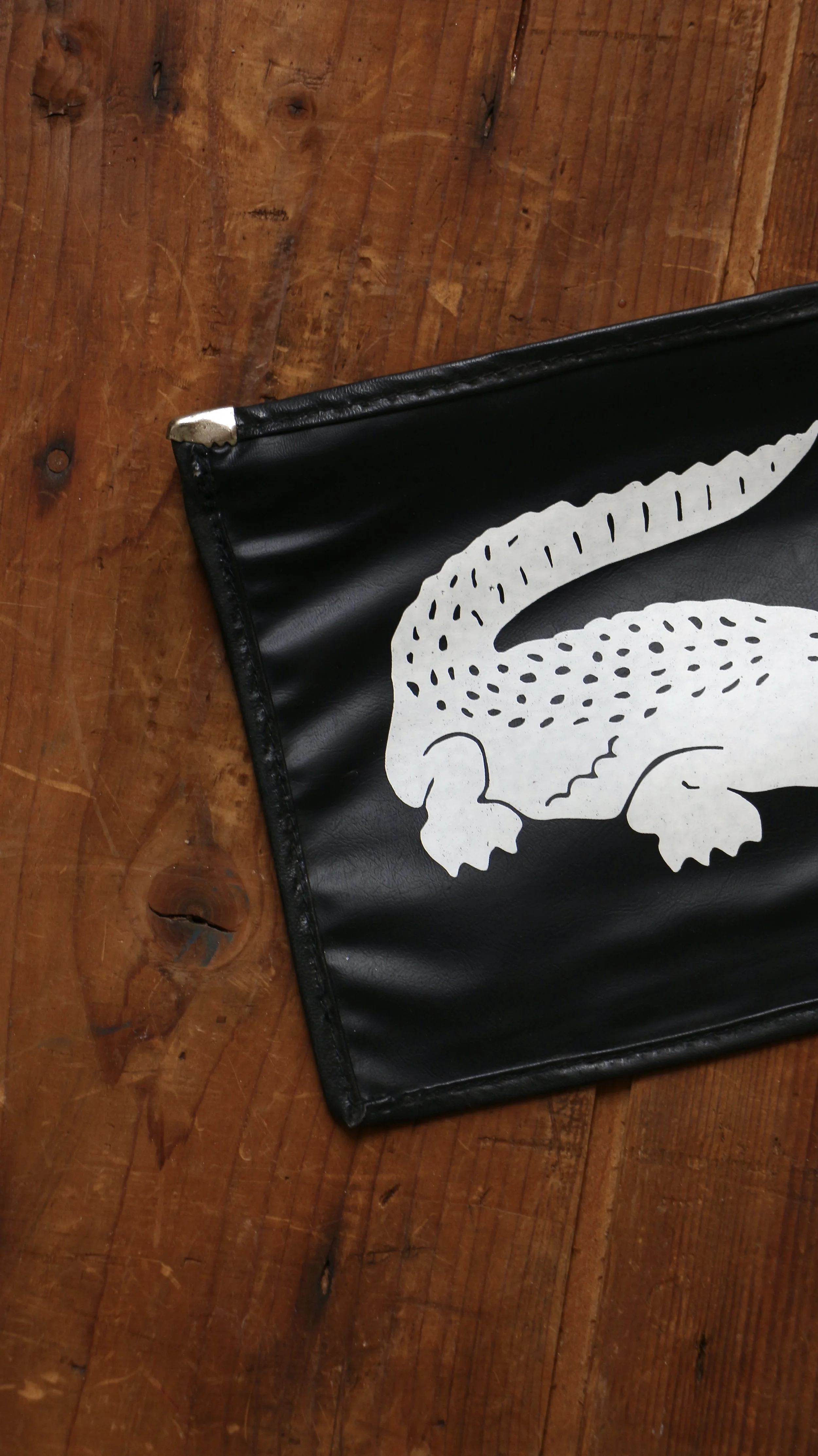 pochette-vintage-Lacoste-noir-housse-raquette-3.JPG