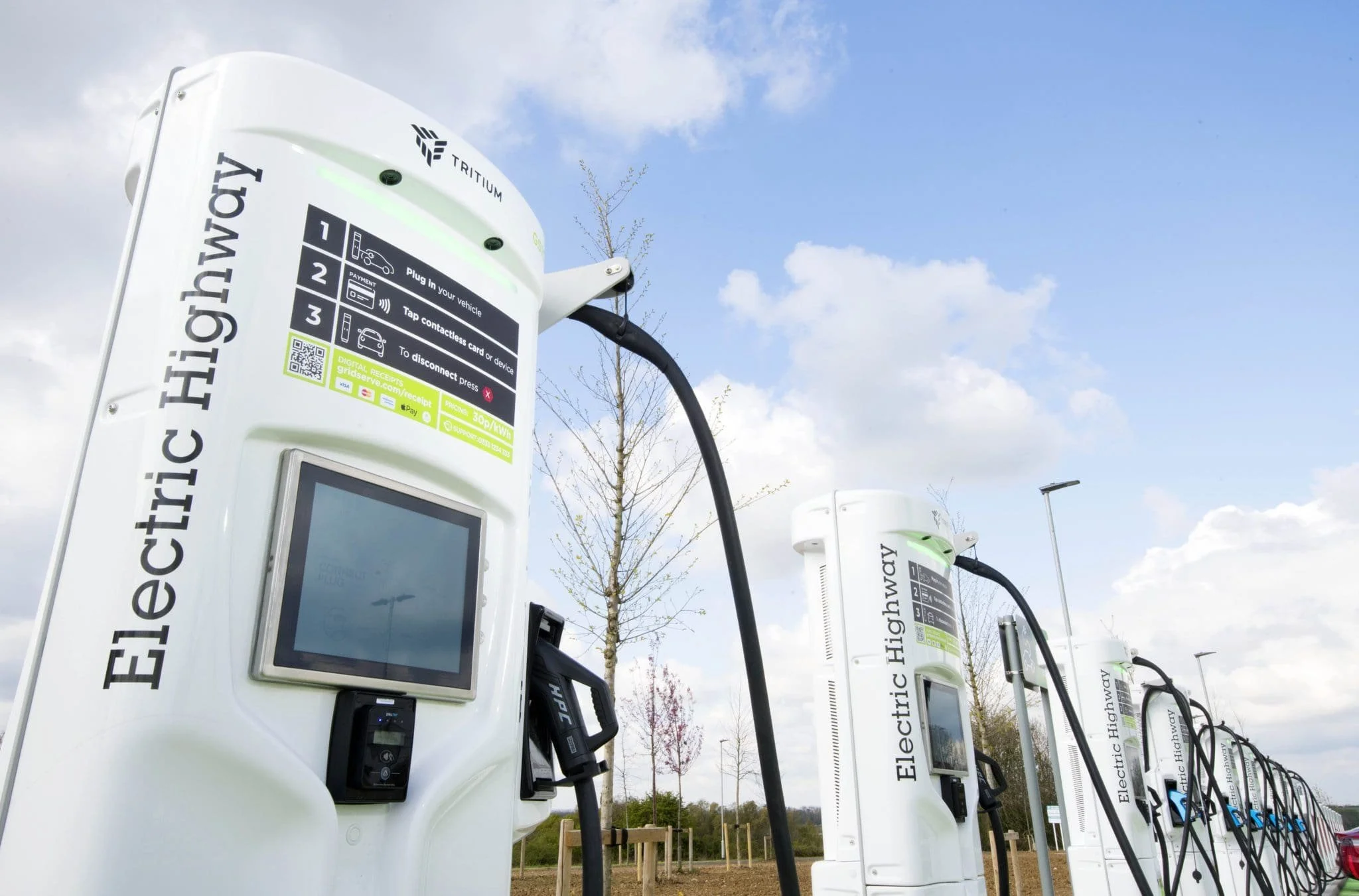 GRIDSERVE Joins the Rightcharge EV Card Network, What It Means for Fleets