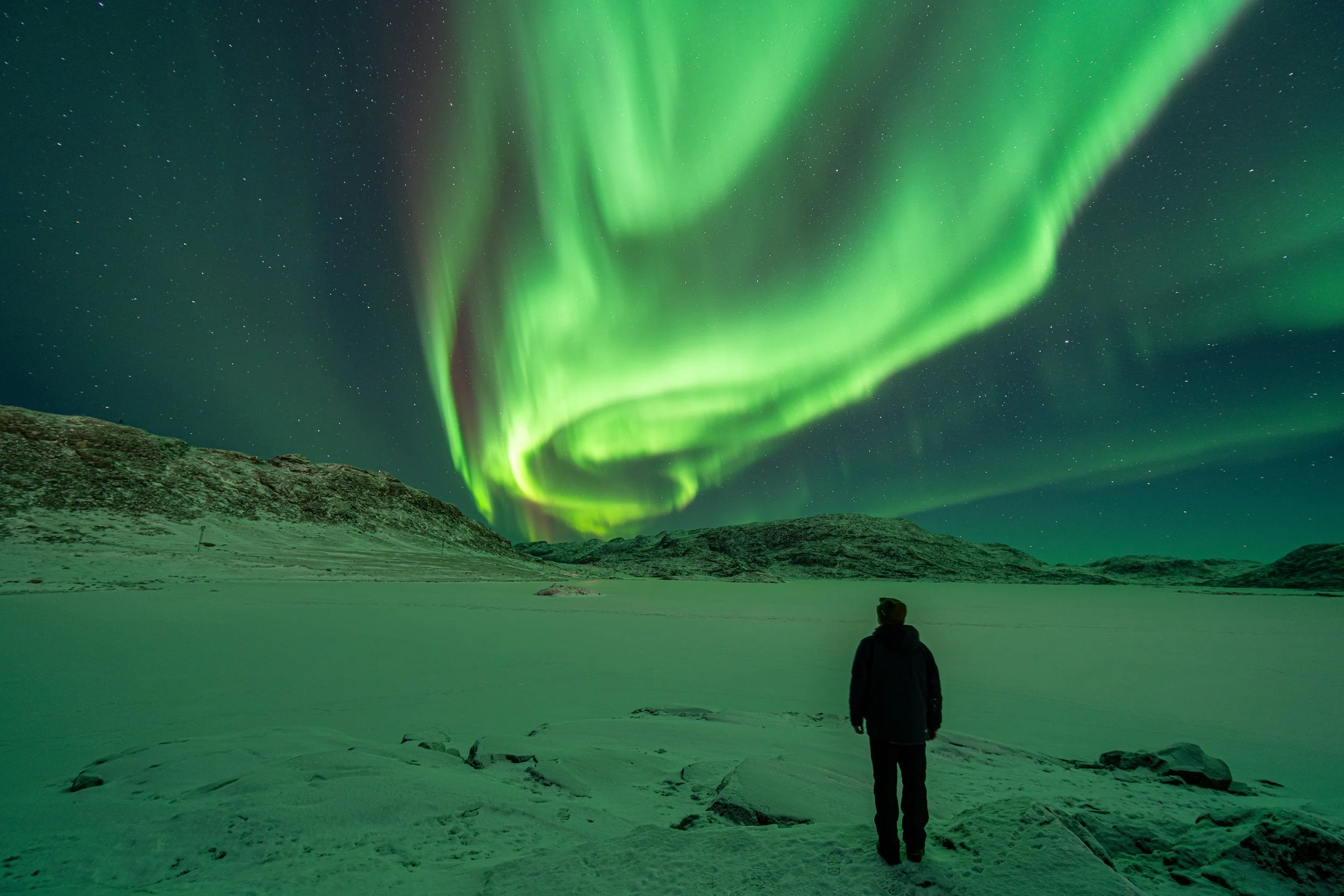 Qaqortup tasersuaanut isikkivik / The view to the Big lake