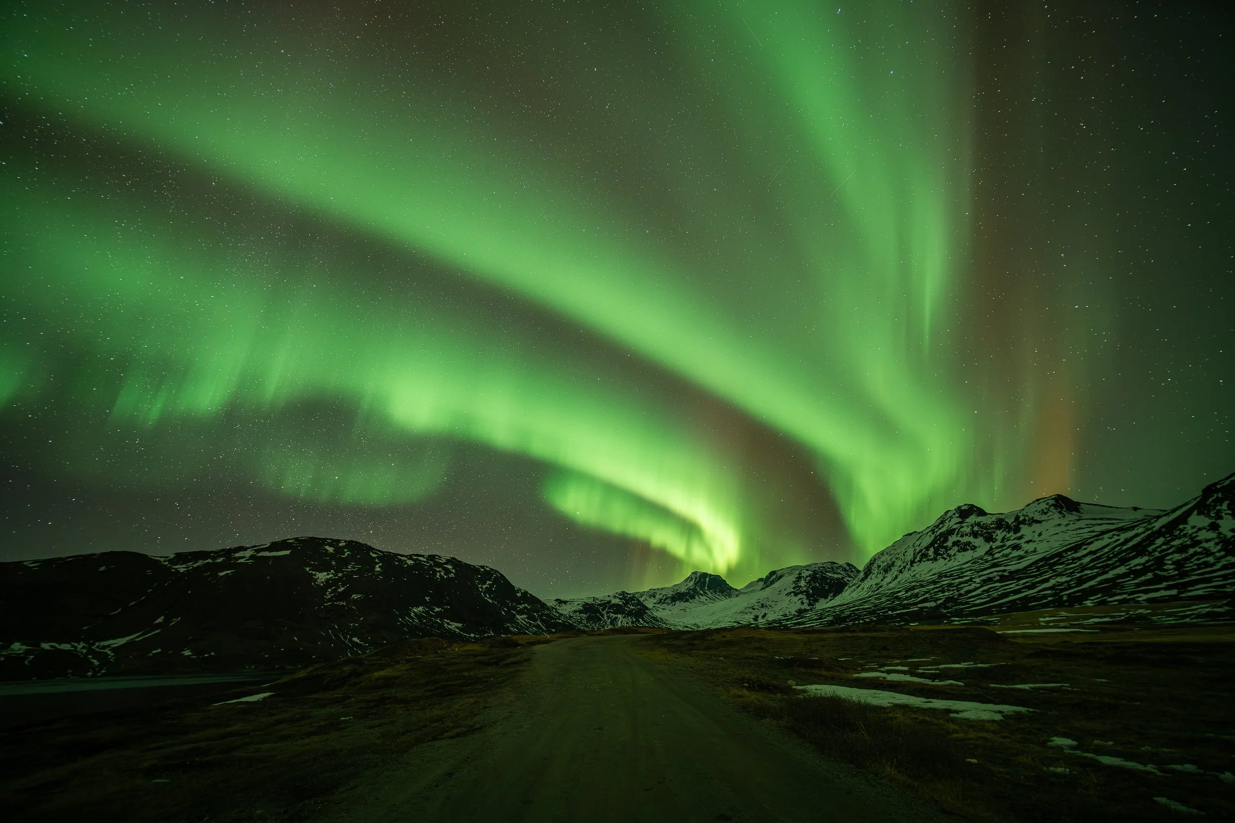 Kuannersuit tungaanut isikkvik / The to Kuannersuit