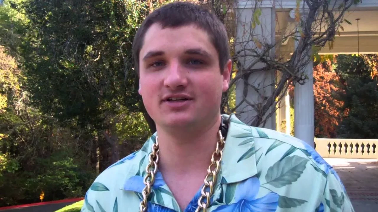 THE OUTSIDERS: 3PAC was the outsider “RAP GOD”