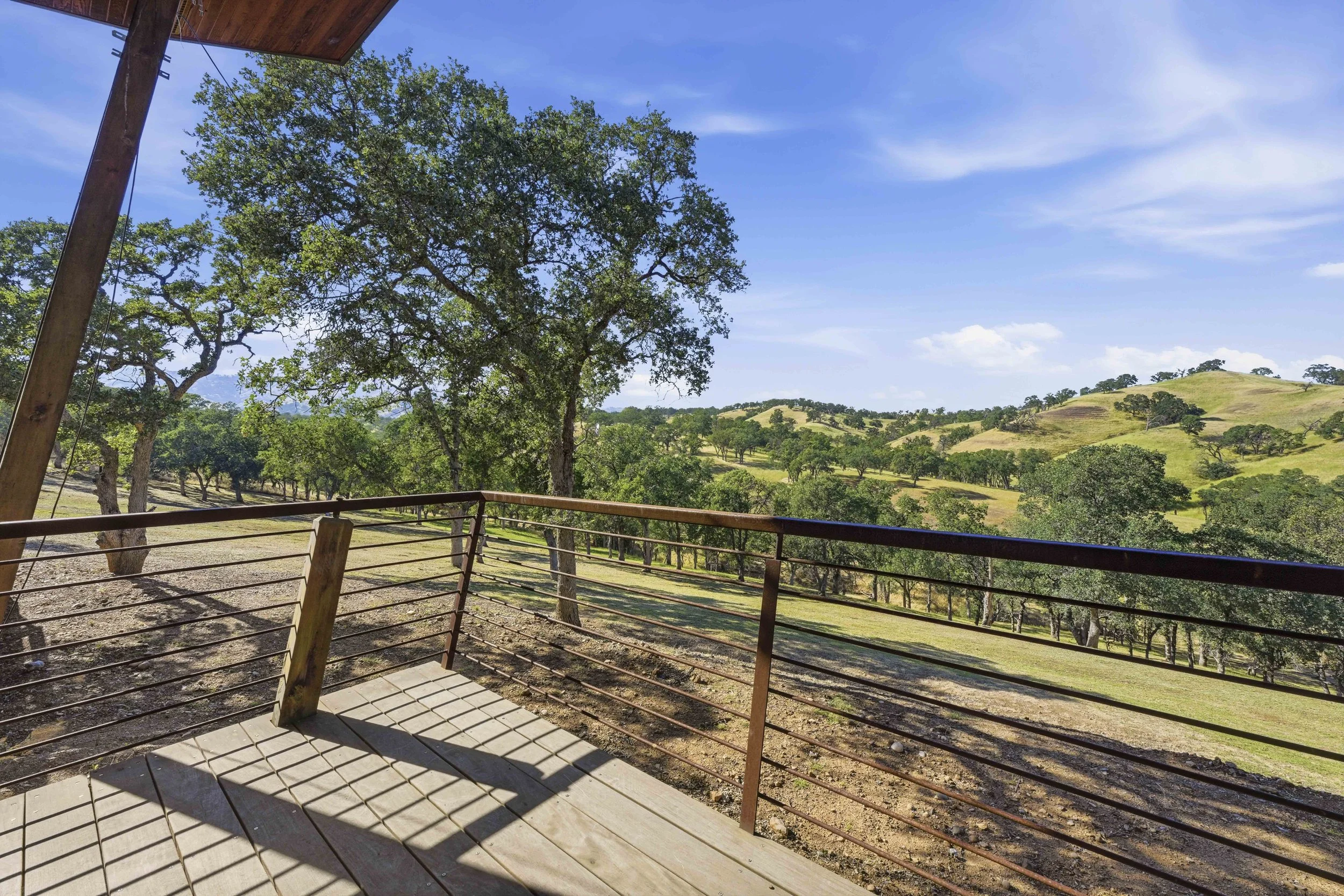 26000 Venado Dr - Main House  - 35.jpg