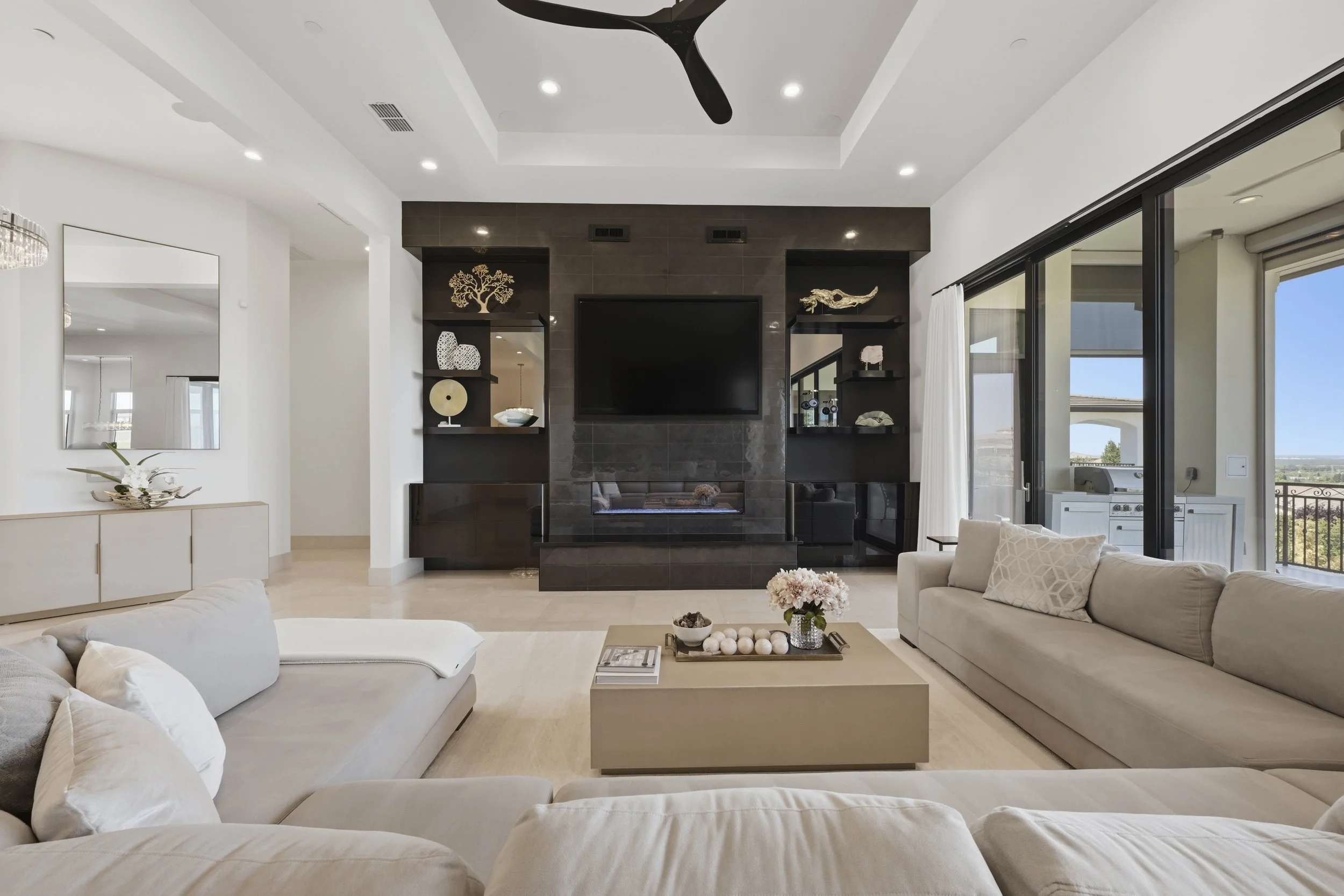 535 Serpa Way _23.jpg