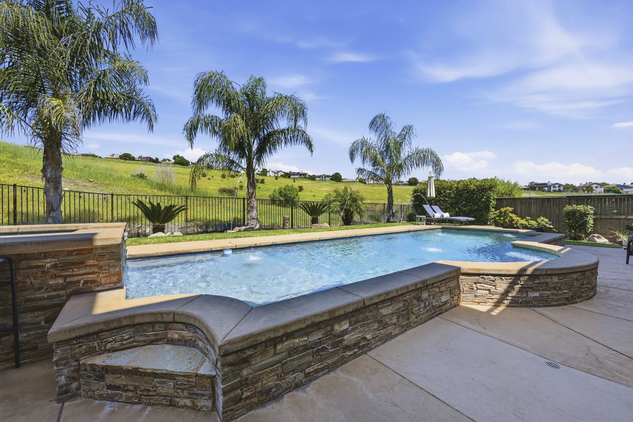 1343 Terracina Dr 86.jpg
