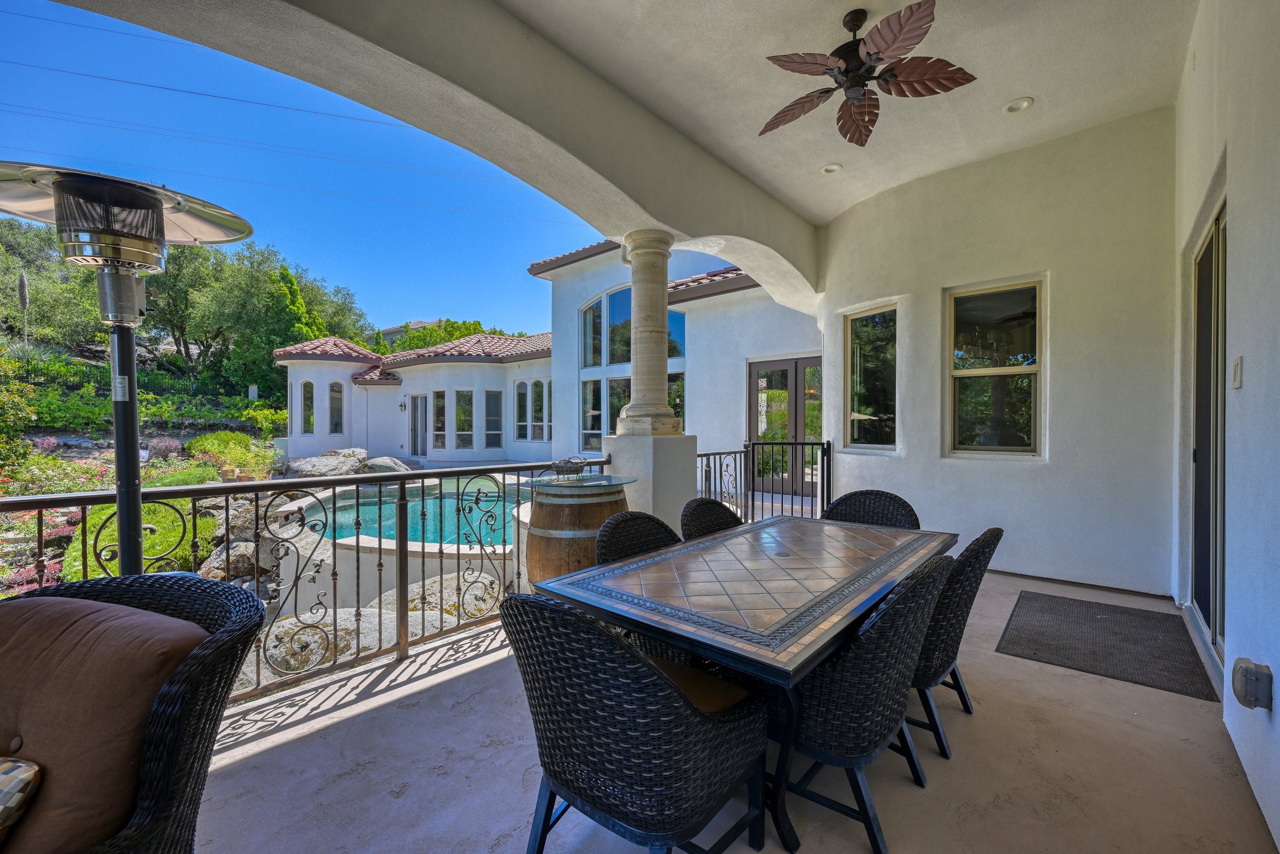 5645 Los Posas Way 73.jpg