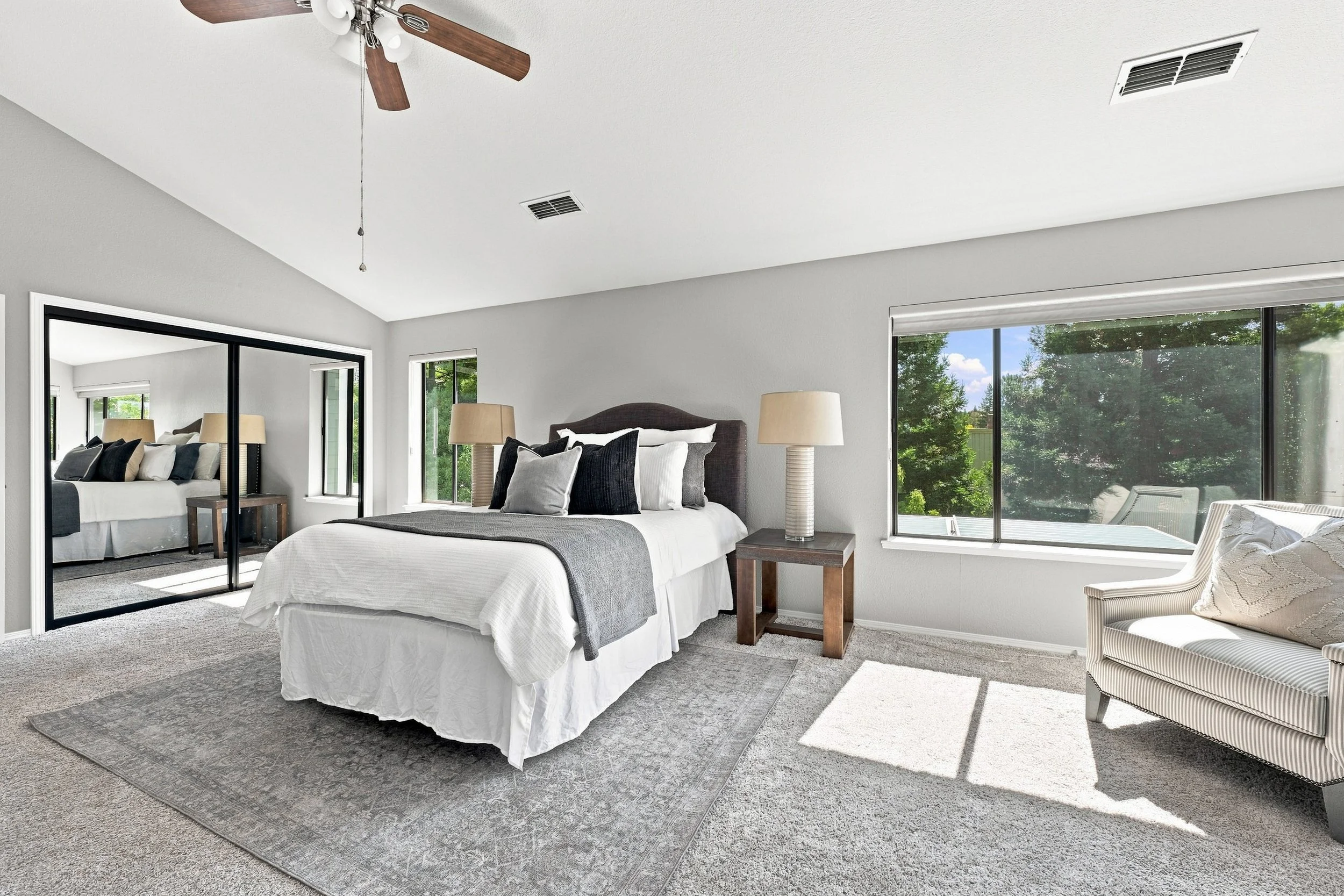 1610 Foxridge Cir 45.jpg