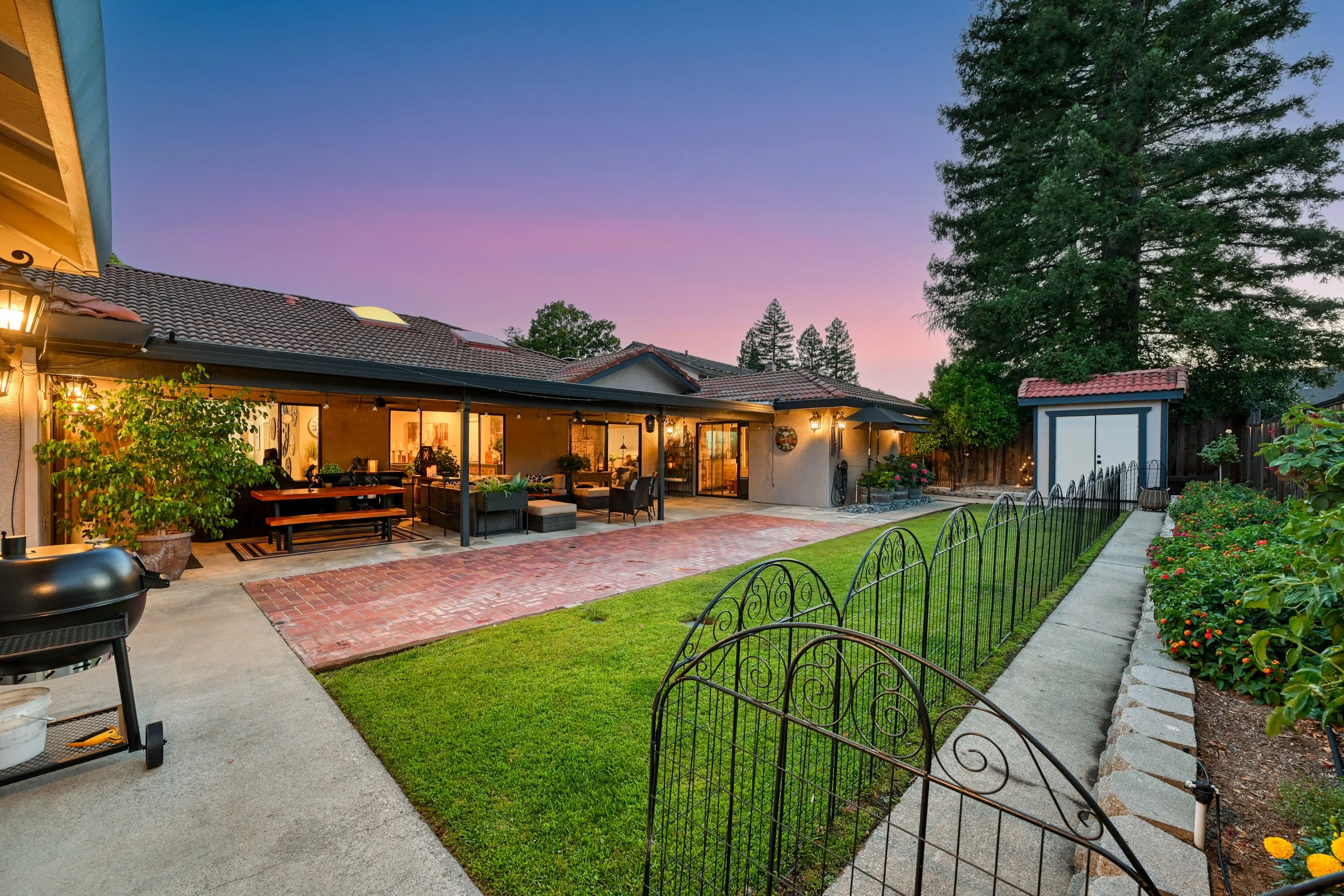 3737 Sweetwater Dr 14.jpg