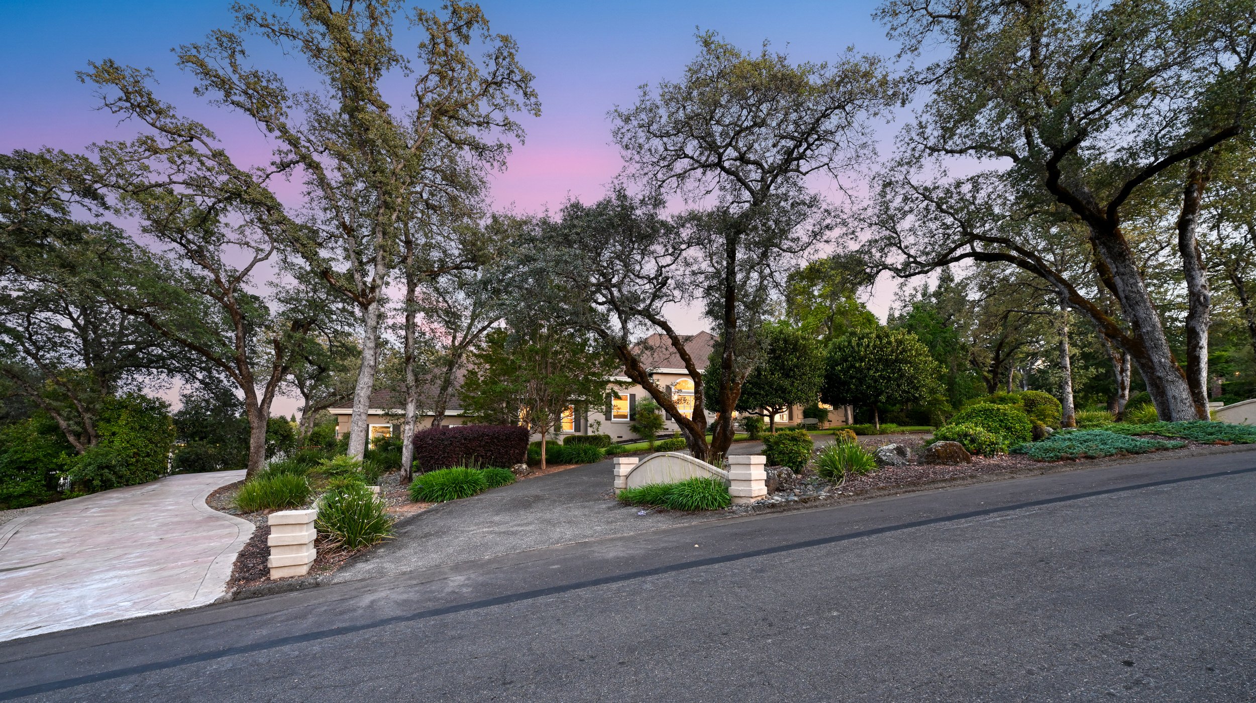 1194 Shetland Way - 7.jpg