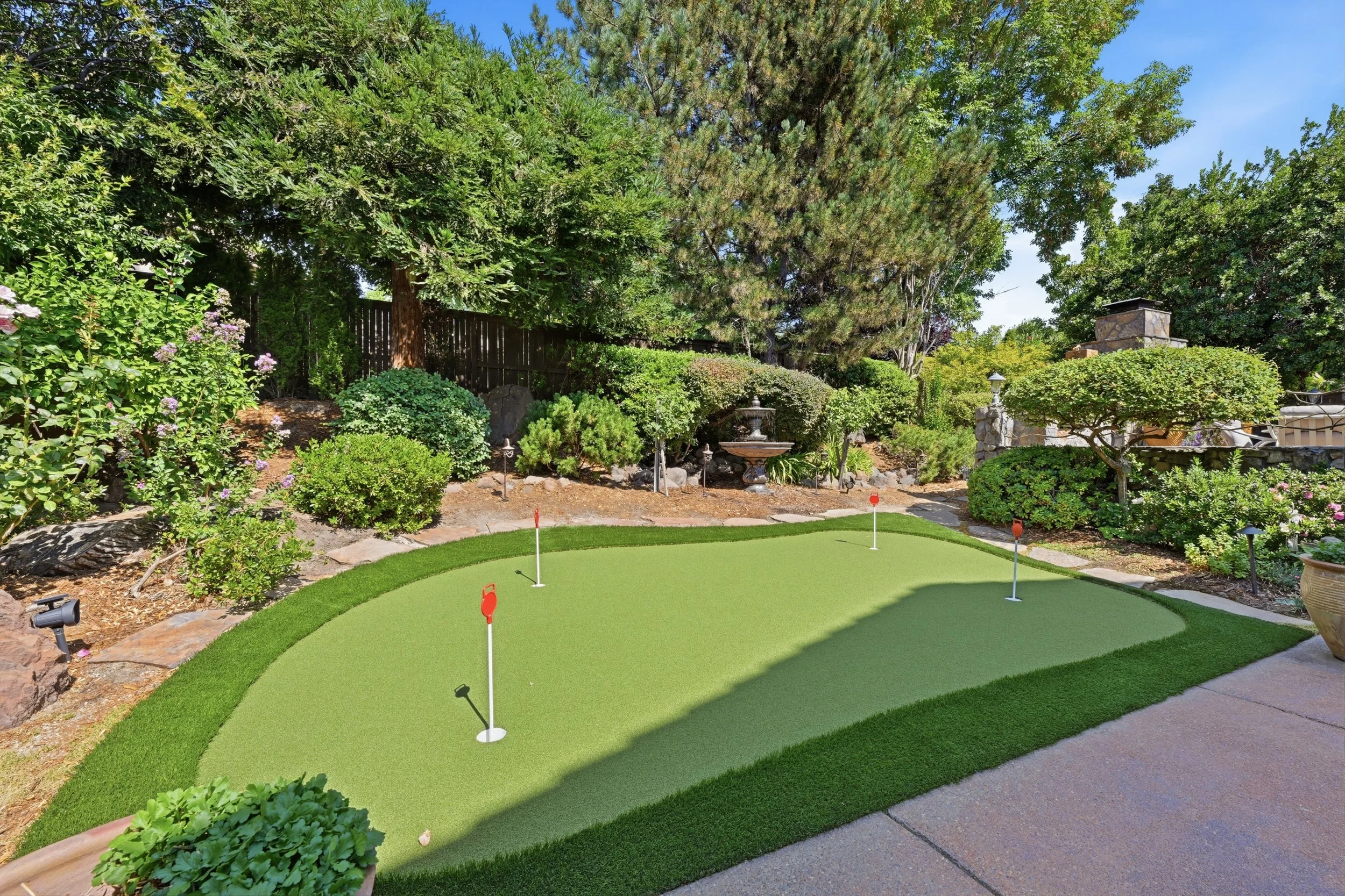 3301 Stonehurst Dr _41.jpg