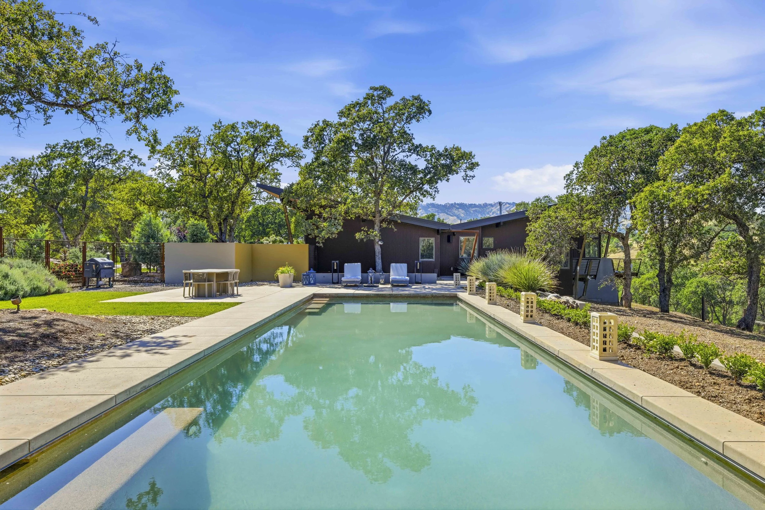 26000 Venado Dr - Daytime _90.jpg