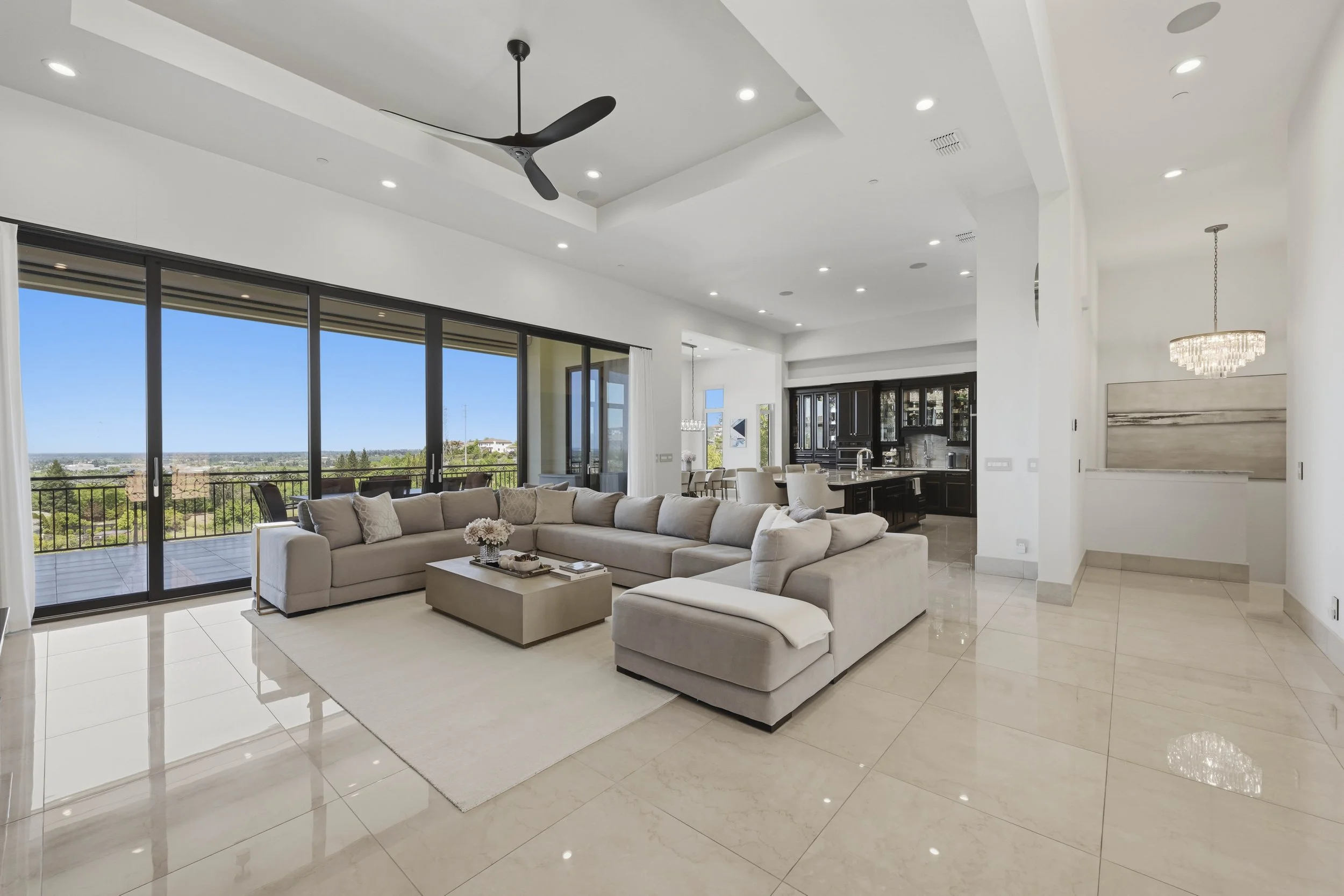 535 Serpa Way _26.jpg