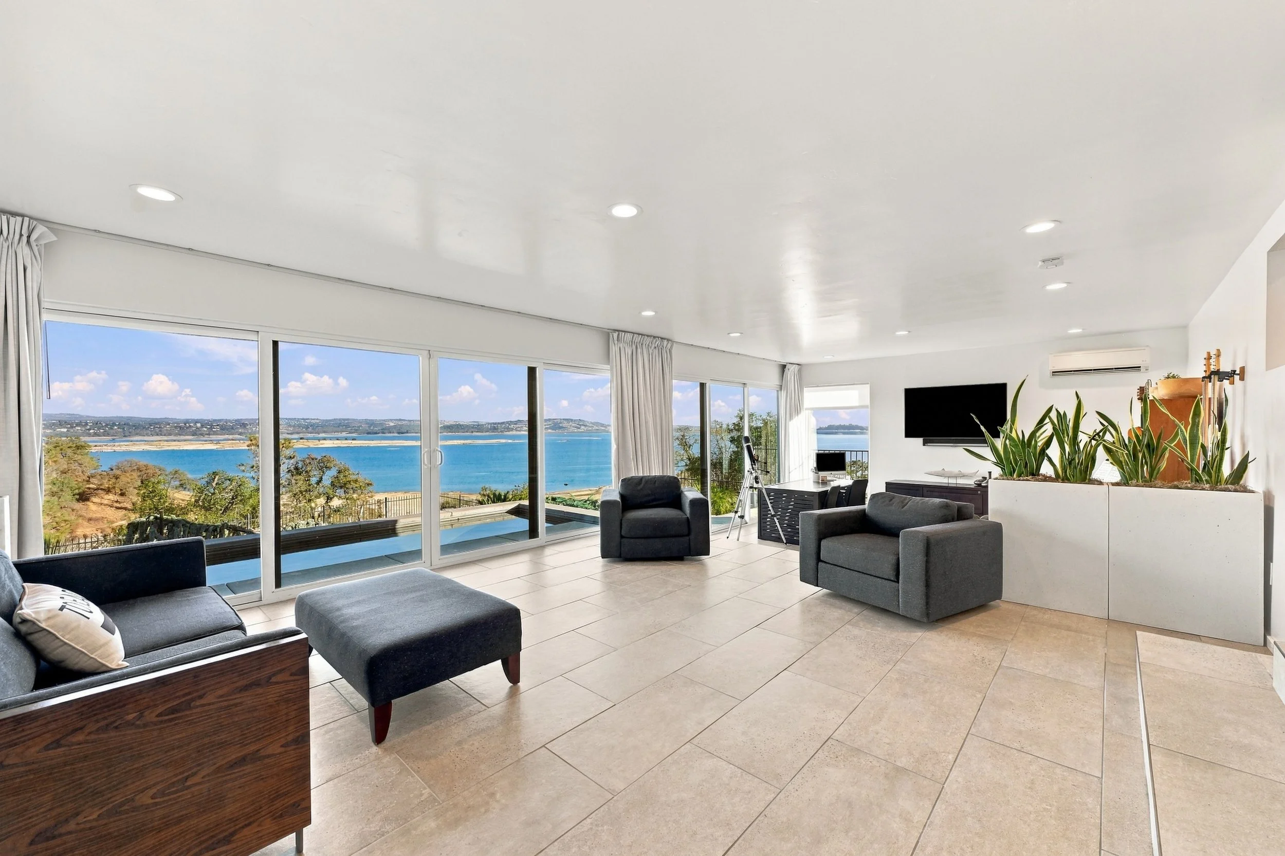 7882 Lakeshore Dr 71.jpg