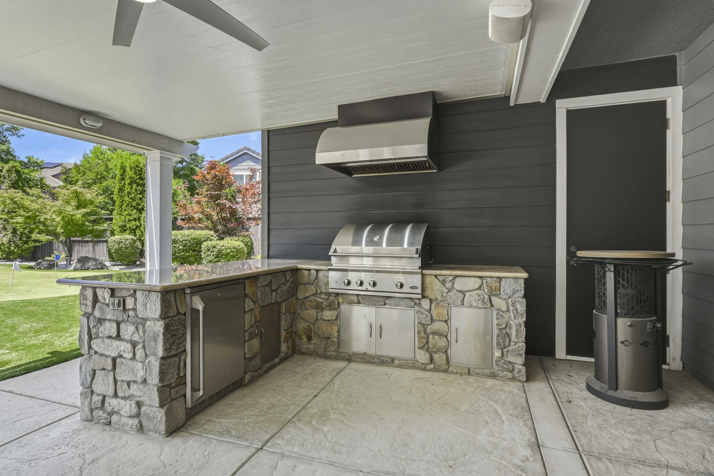 9525 Littoral St _70.jpg