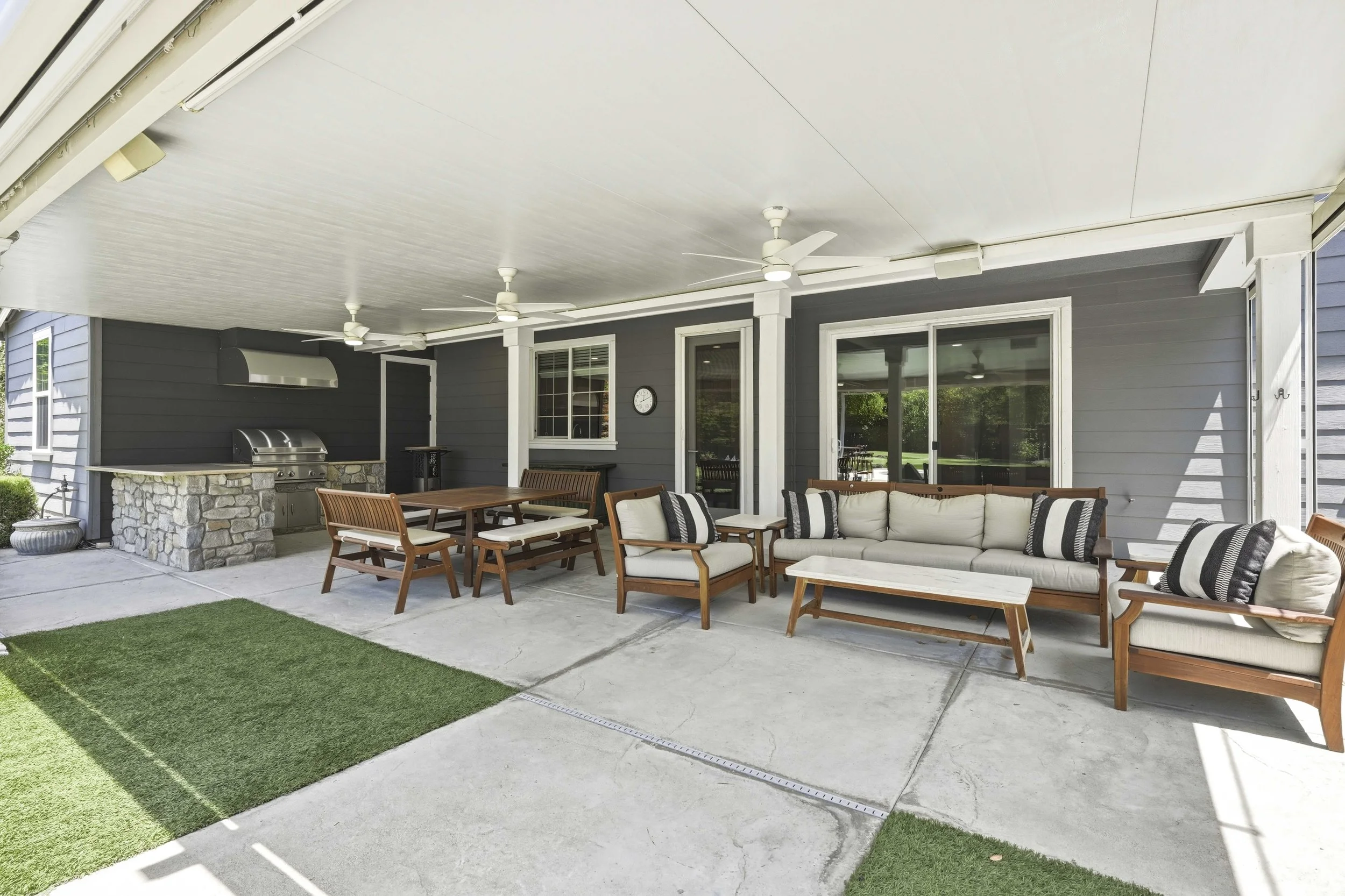 9525 Littoral St _80.jpg