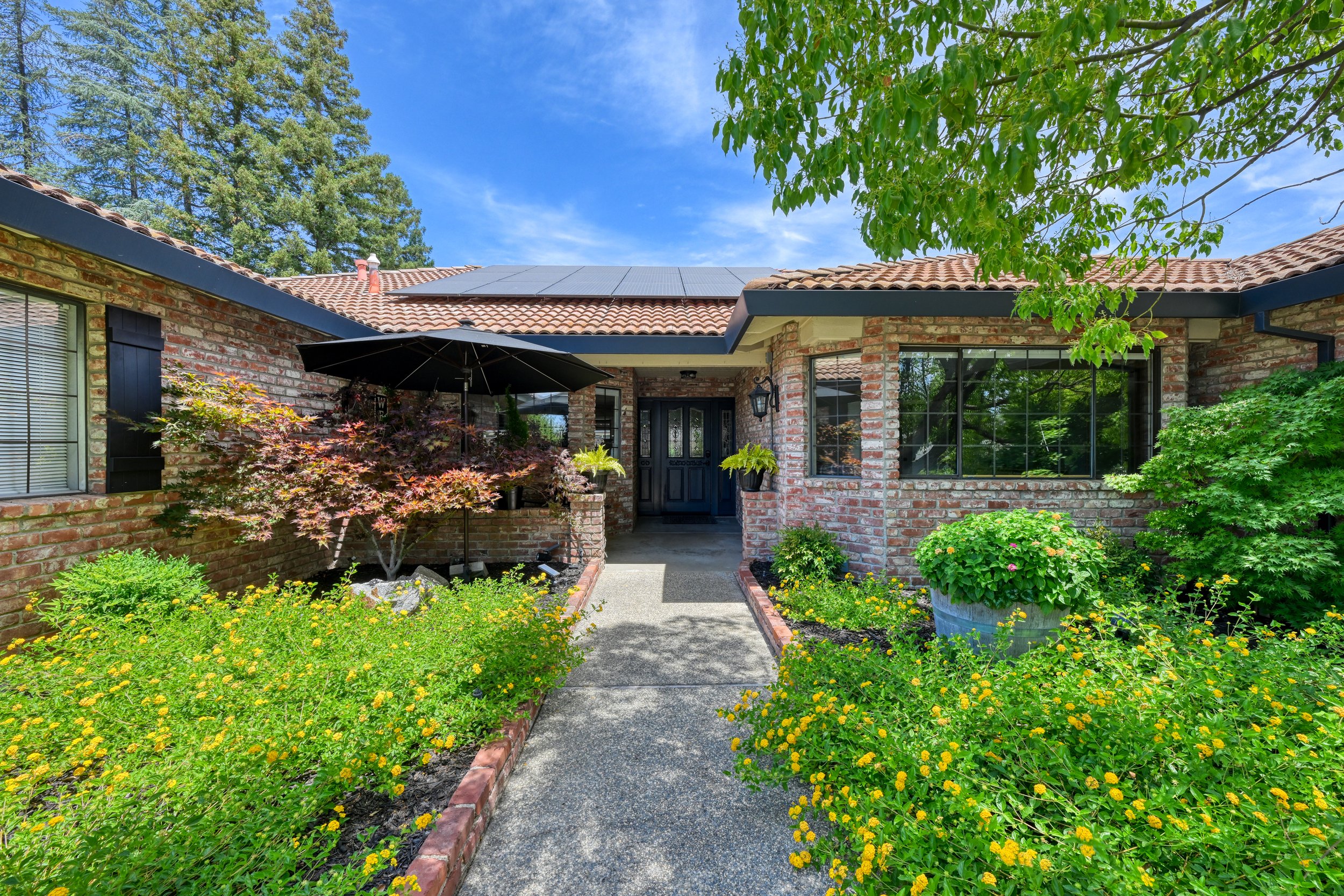 3737 Sweetwater Dr 34.jpg