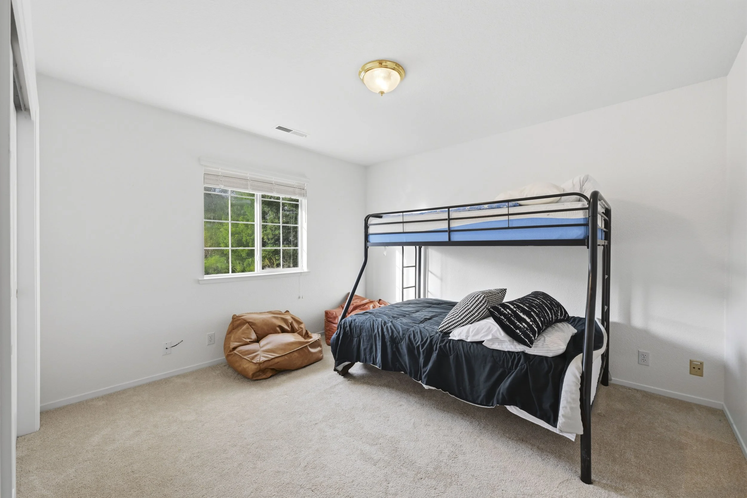 9660 Los Lagos Cir North - 99.jpg