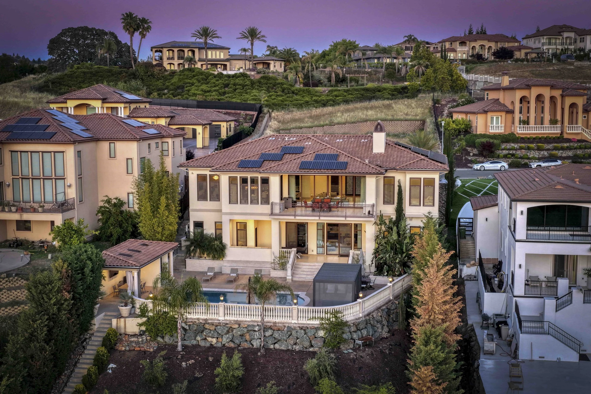 535 Serpa Way _107.jpg