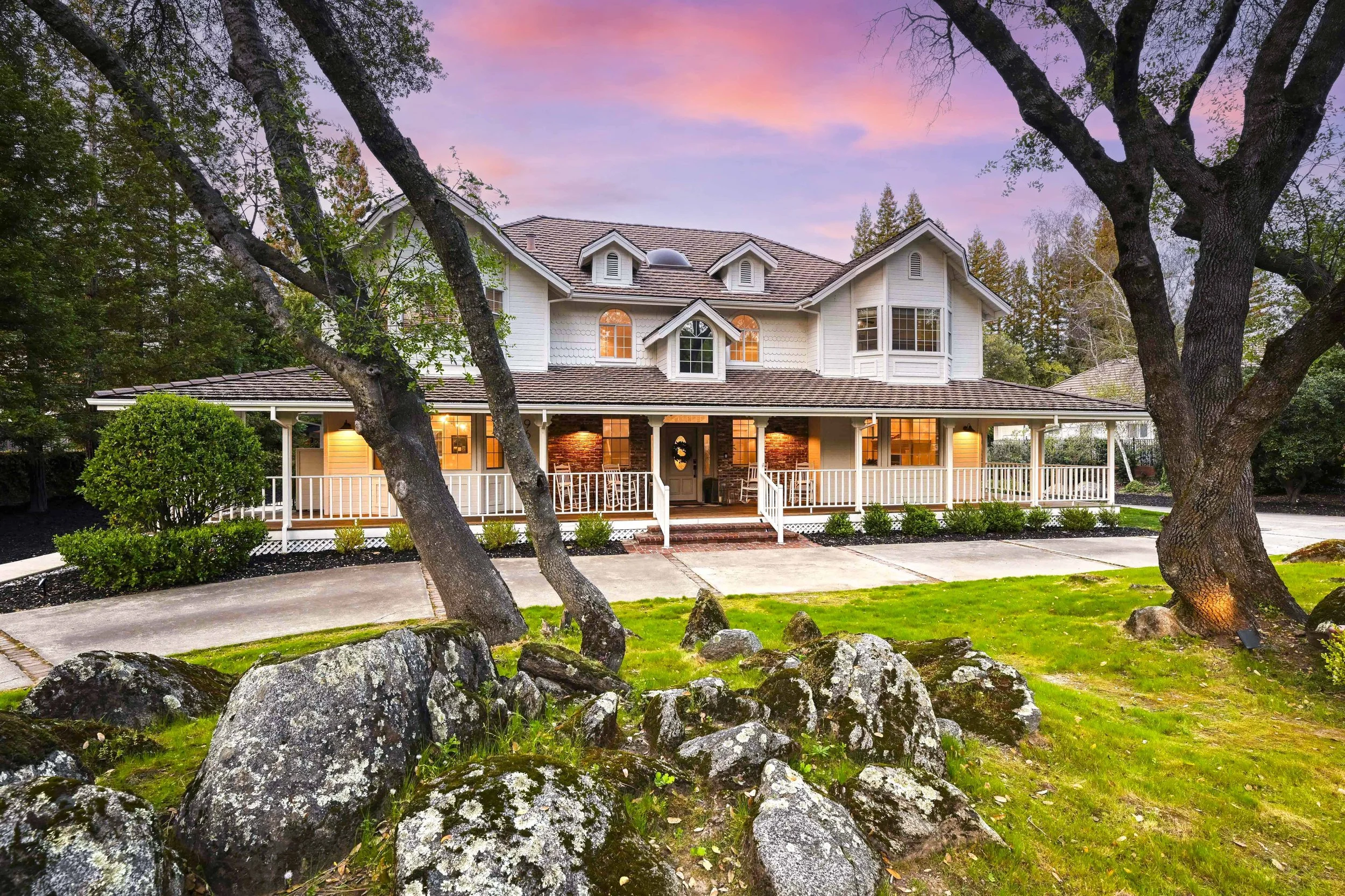 9660 Los Lagos Cir North - 6.jpg