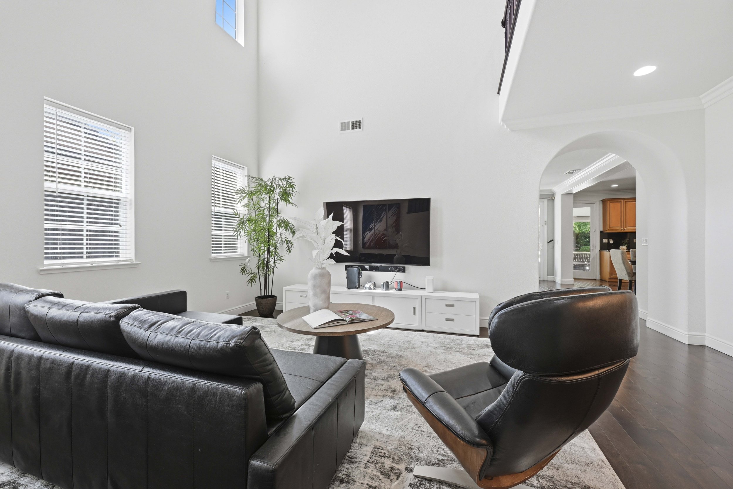 9525 Littoral St _24.jpg
