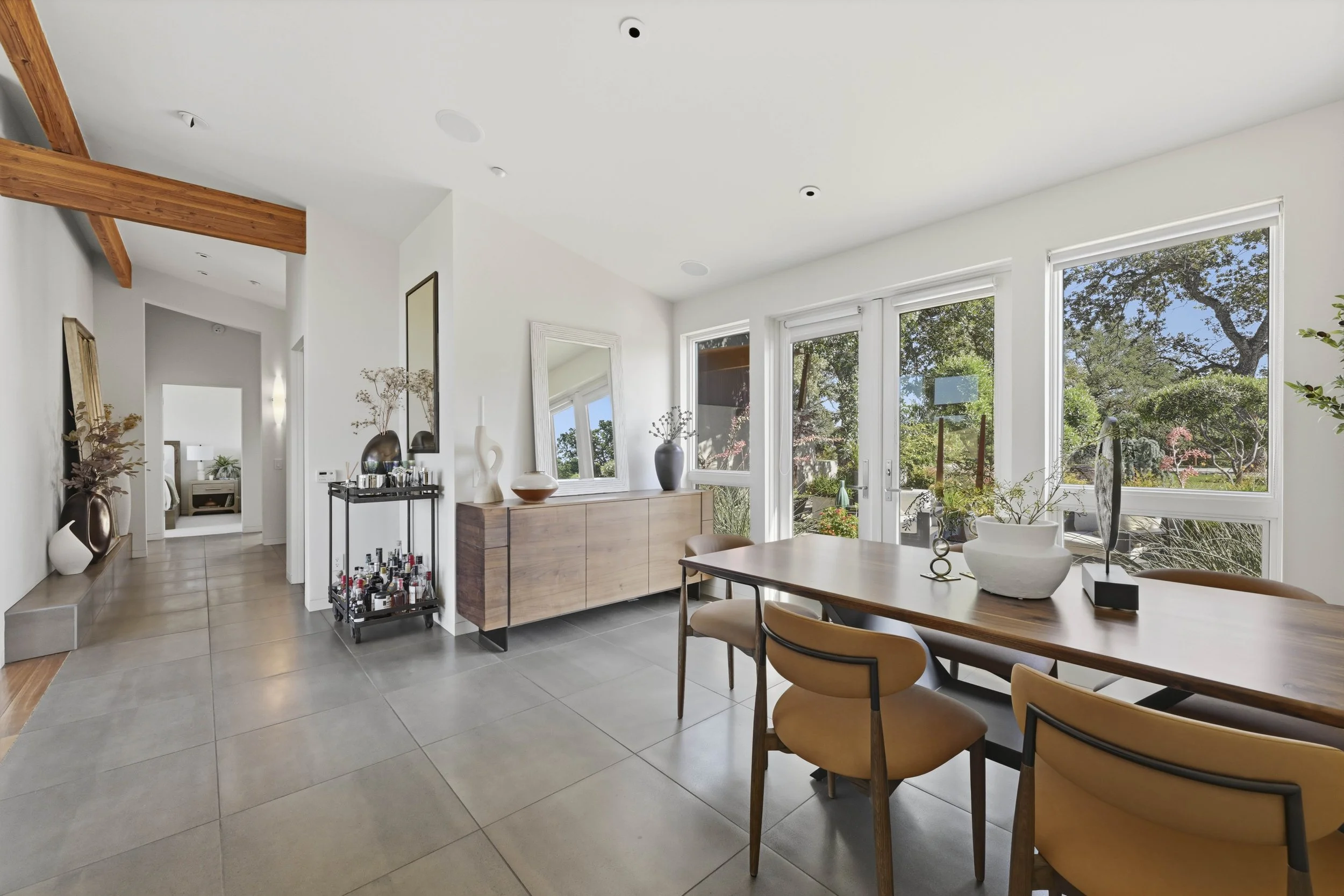 26000 Venado Dr - Main House  - 8.jpg