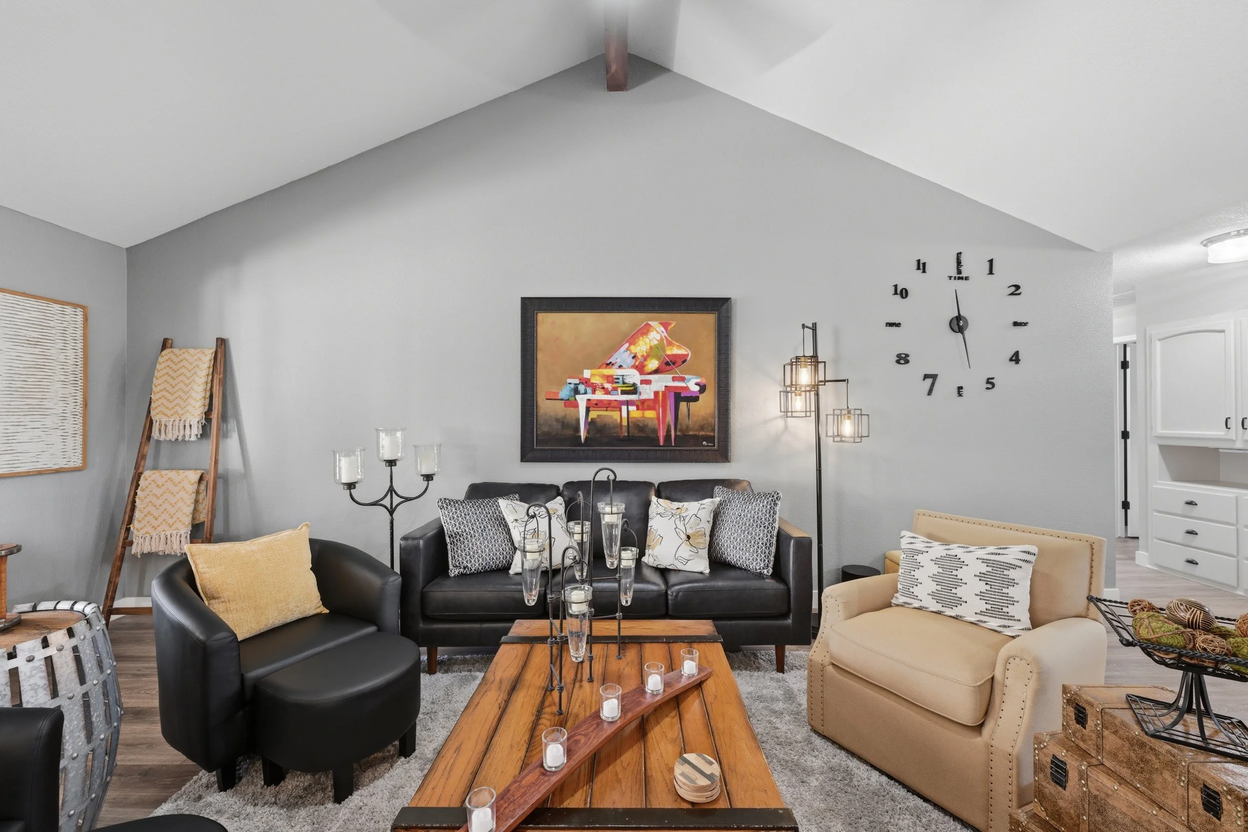 3737 Sweetwater Dr 43.jpg