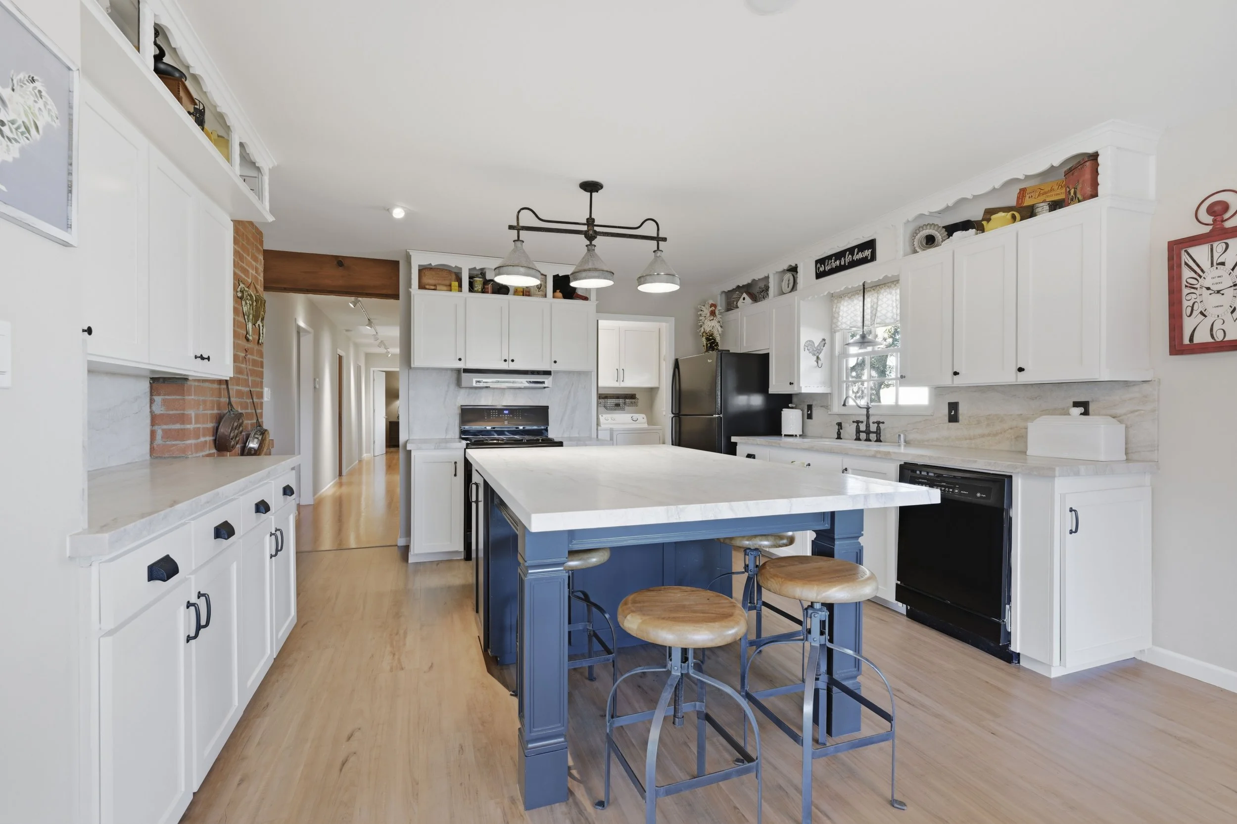 26000 Venado Dr - Guest House  - 15.jpg