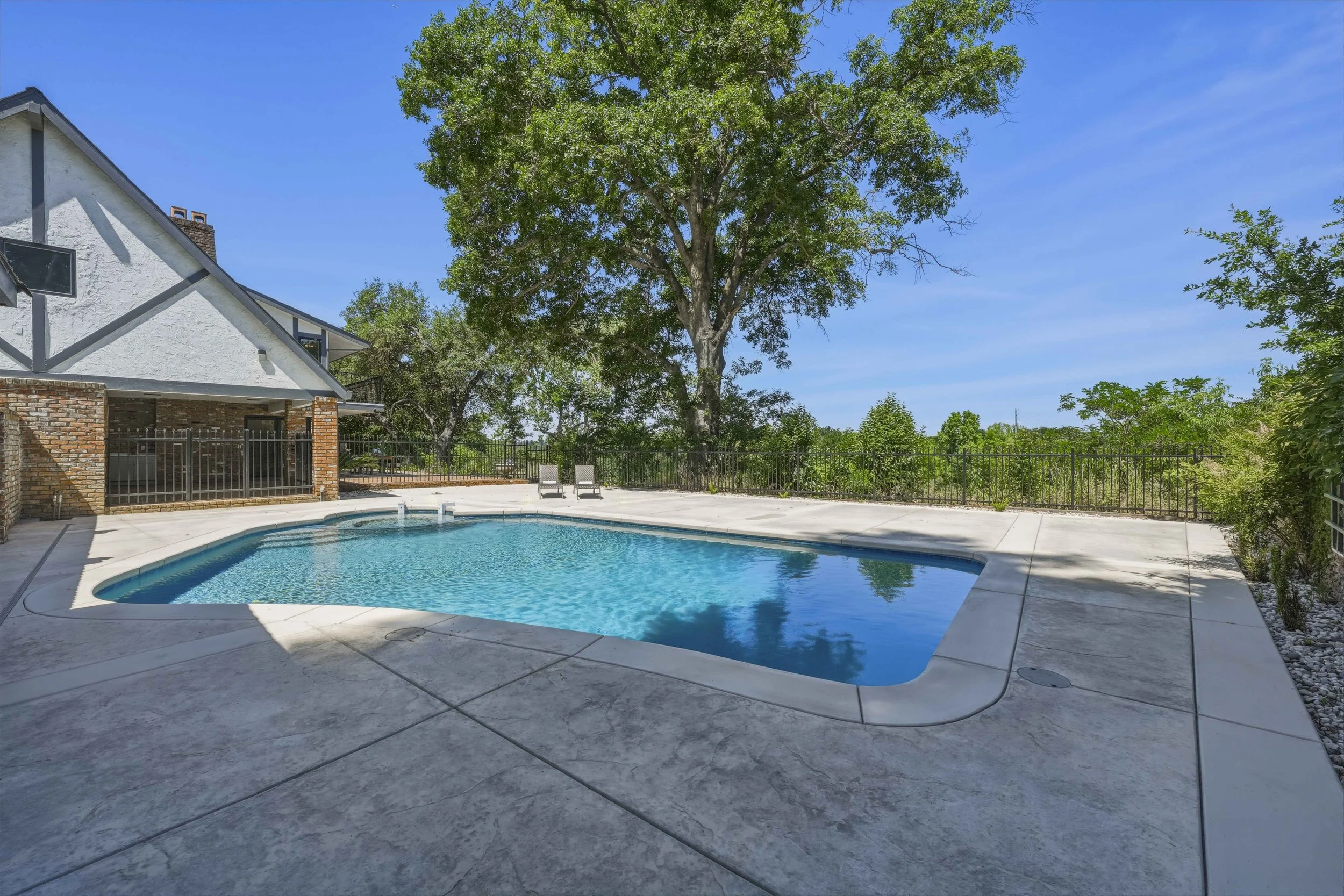 9815 Mira Del Rio Dr 44.jpg