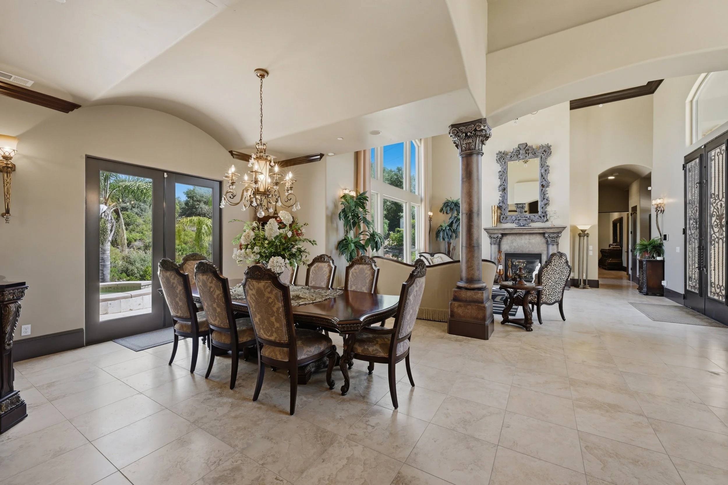 5645 Los Posas Way 27.jpg