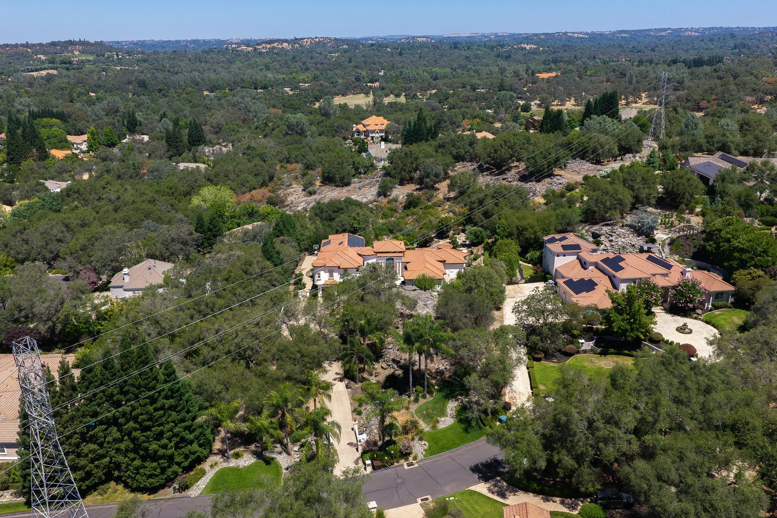 5645 Los Posas Way 6.jpg