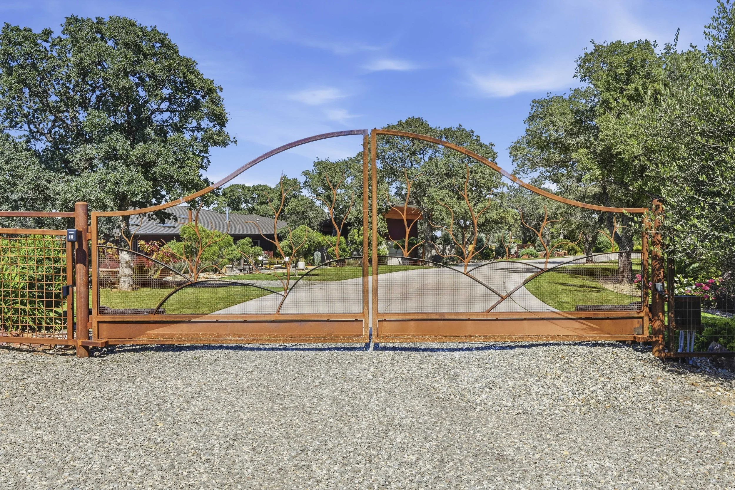 26000 Venado Dr - Daytime _68.jpg