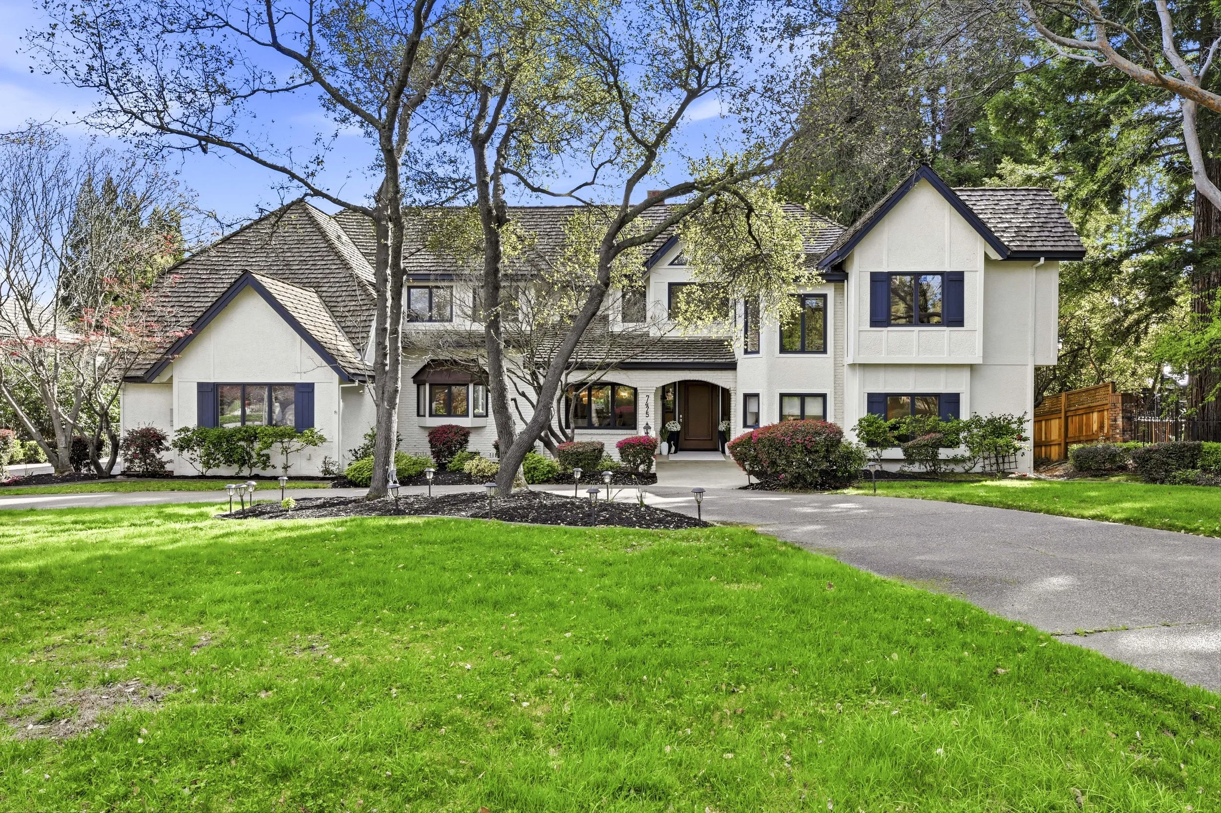 7475 Shelborne Dr 12.jpg