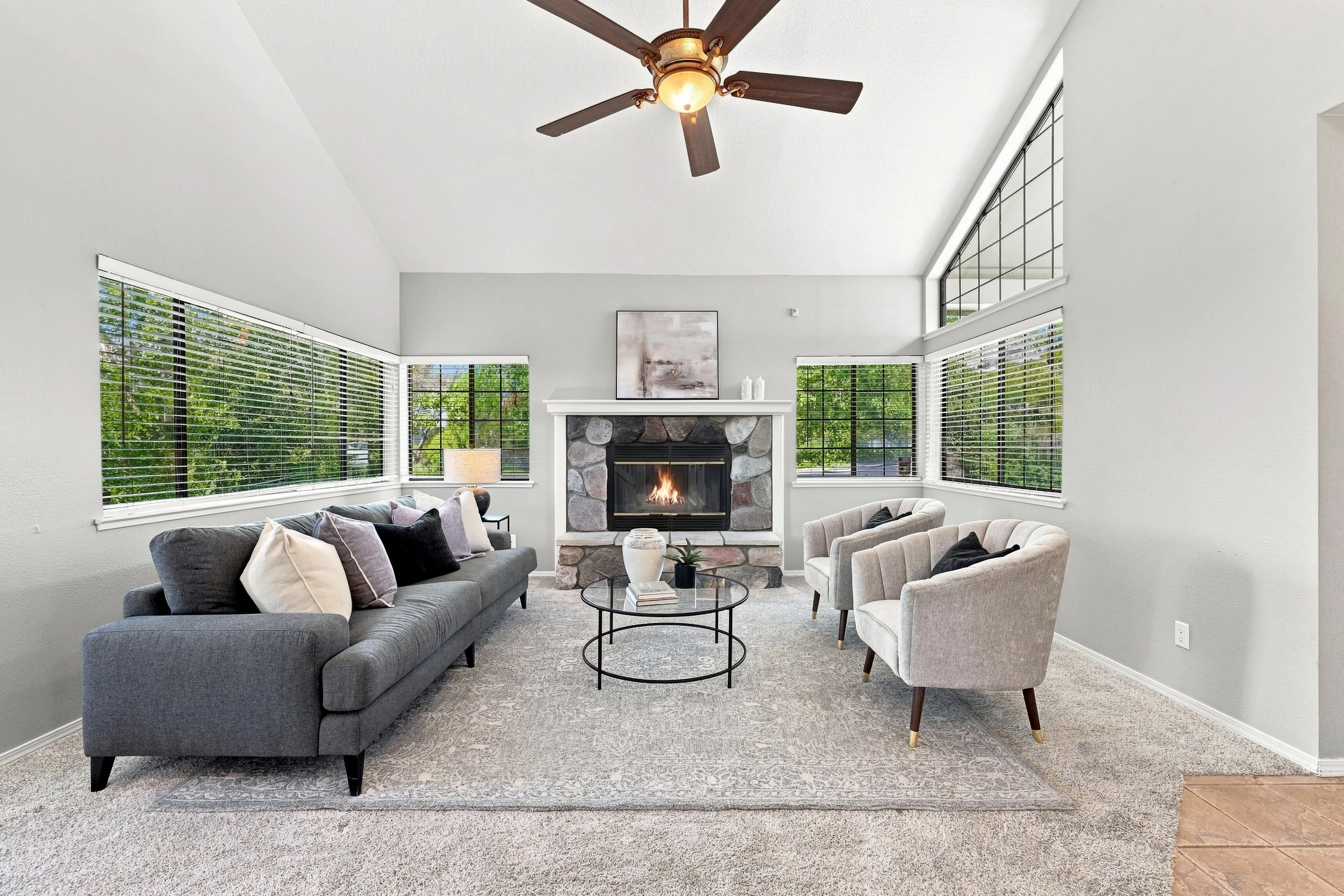 1610 Foxridge Cir 15.jpg