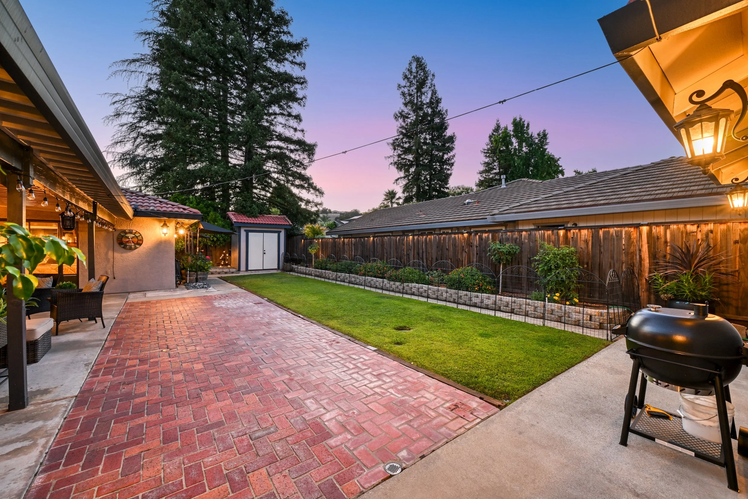 3737 Sweetwater Dr 20.jpg