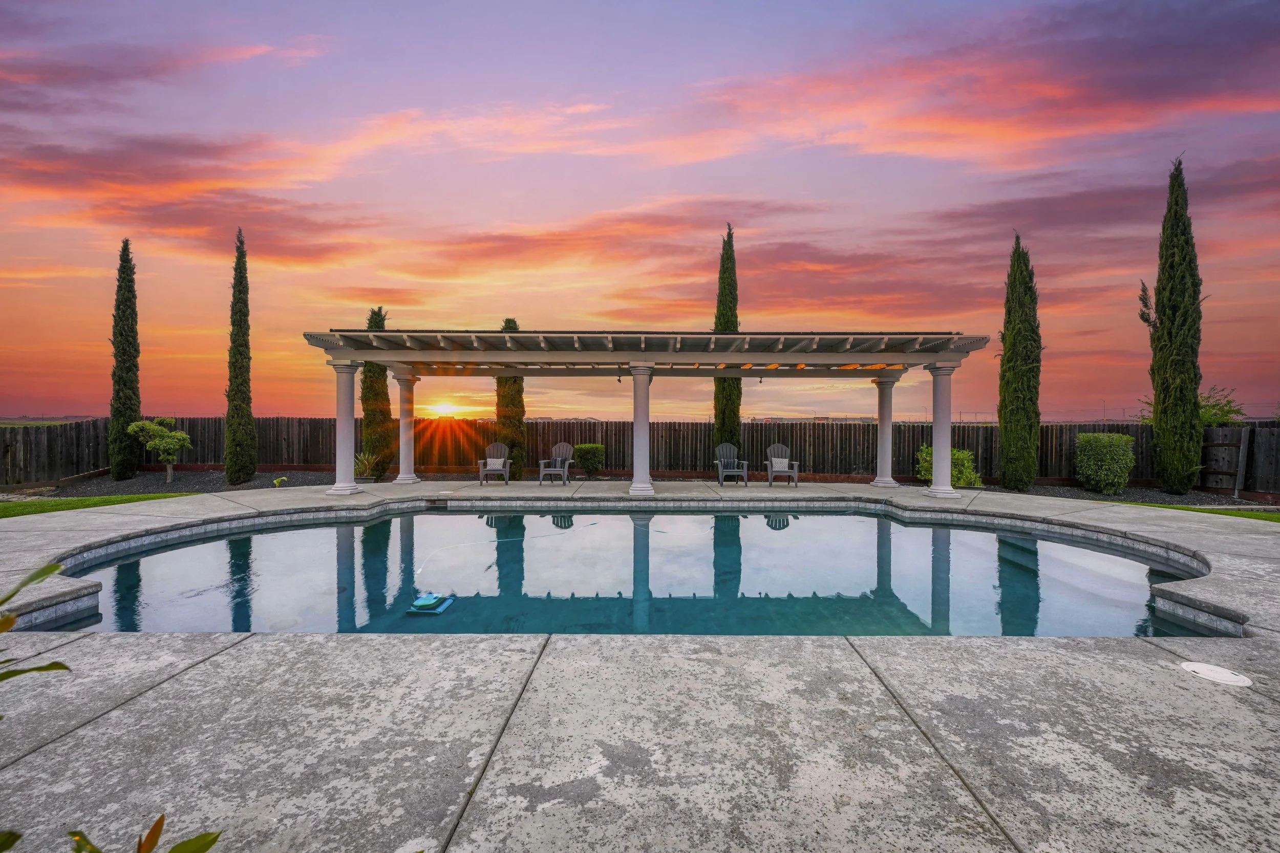 8357 Bridgestone Dr 6.jpg