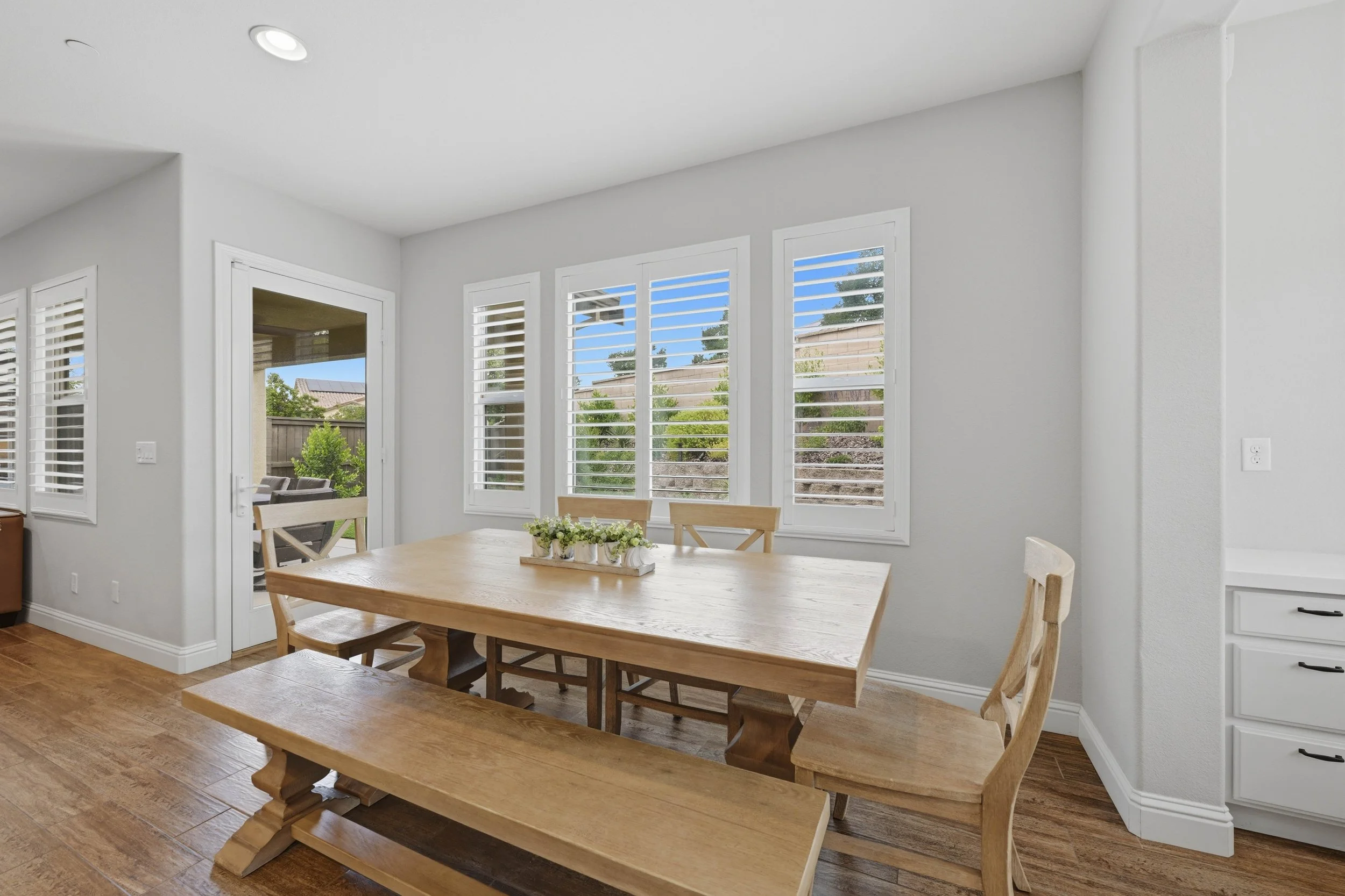 895 Calico Dr 72.jpg