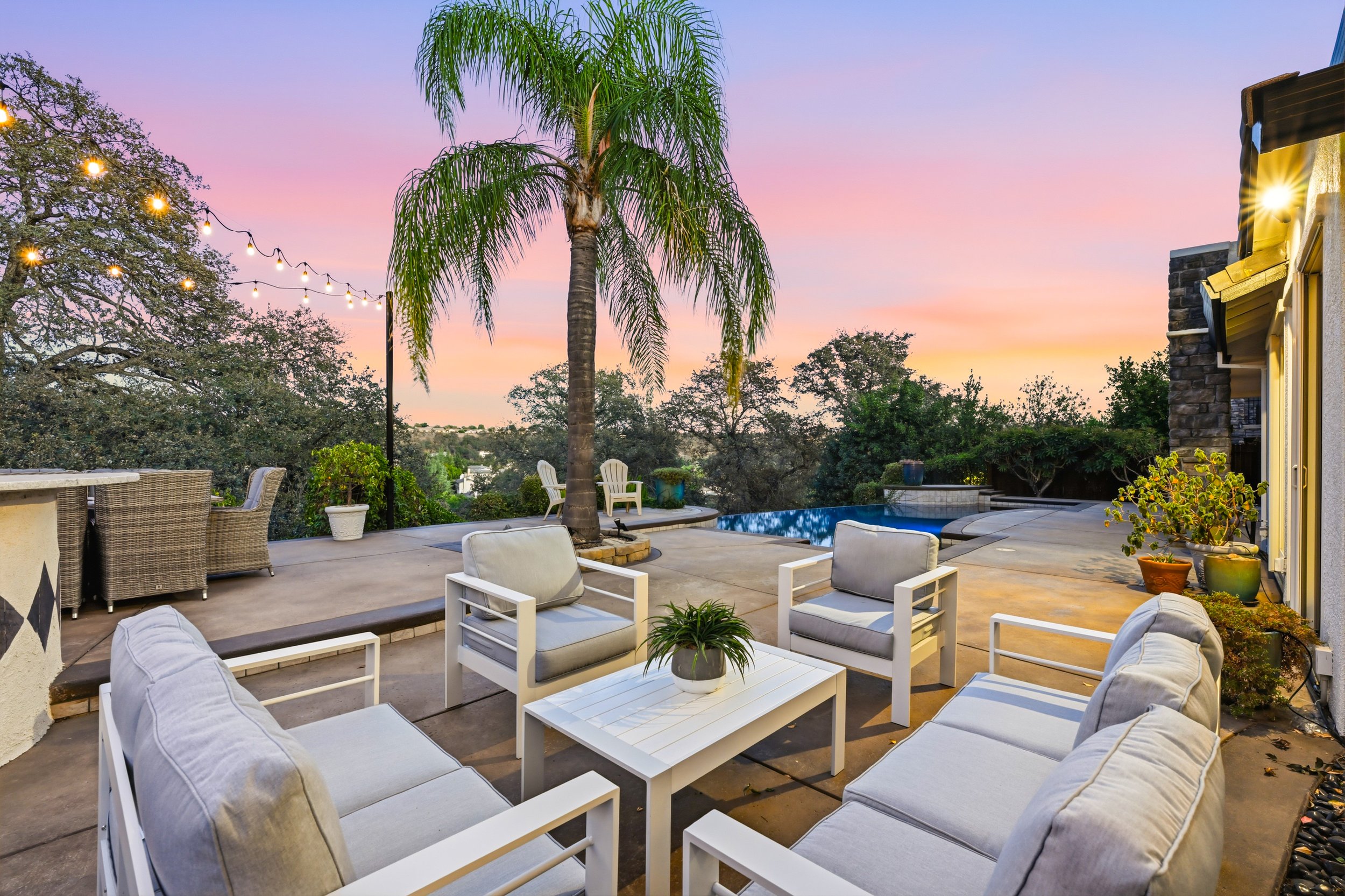 3391 Black Oak Dr 23.jpg
