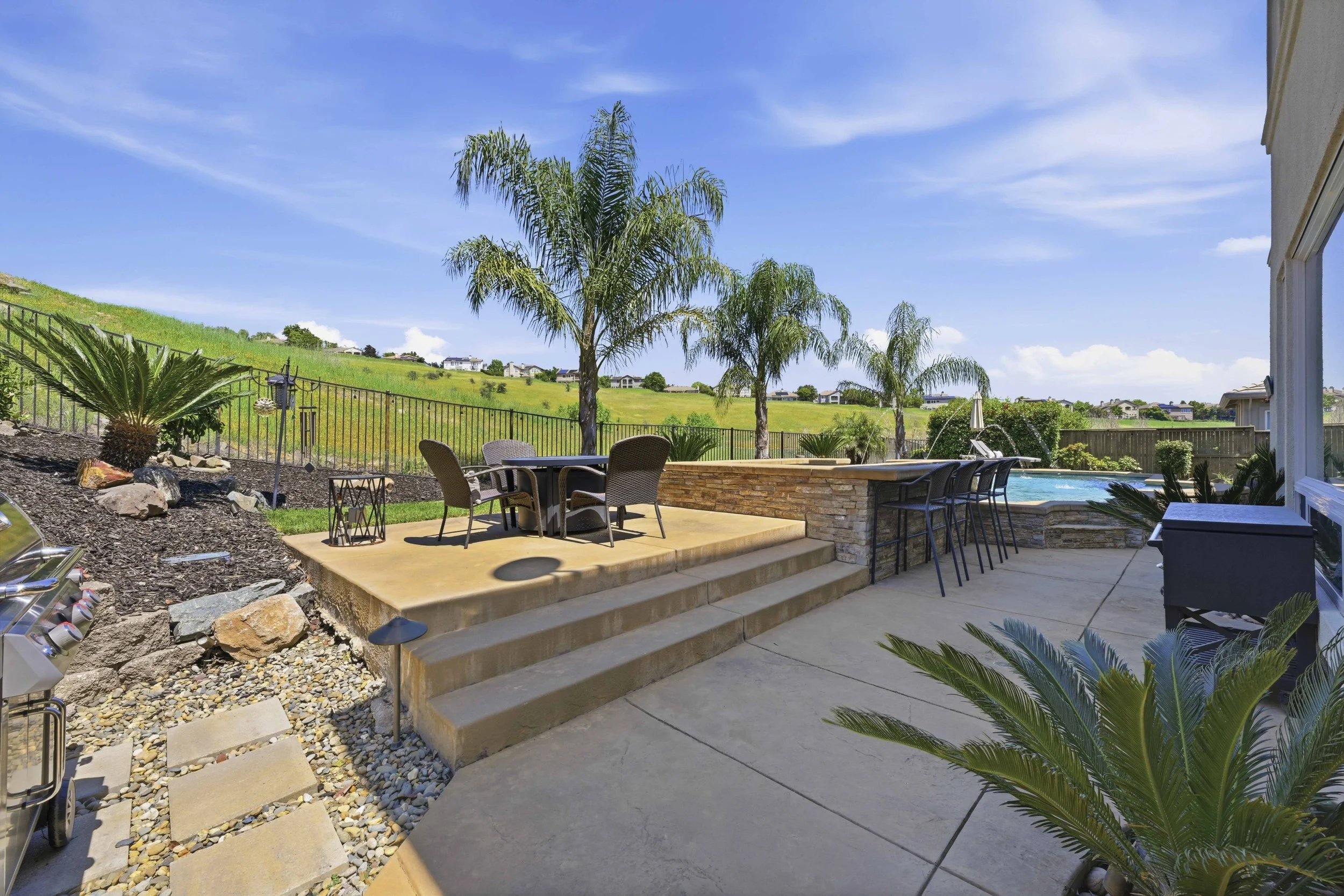 1343 Terracina Dr 80.jpg